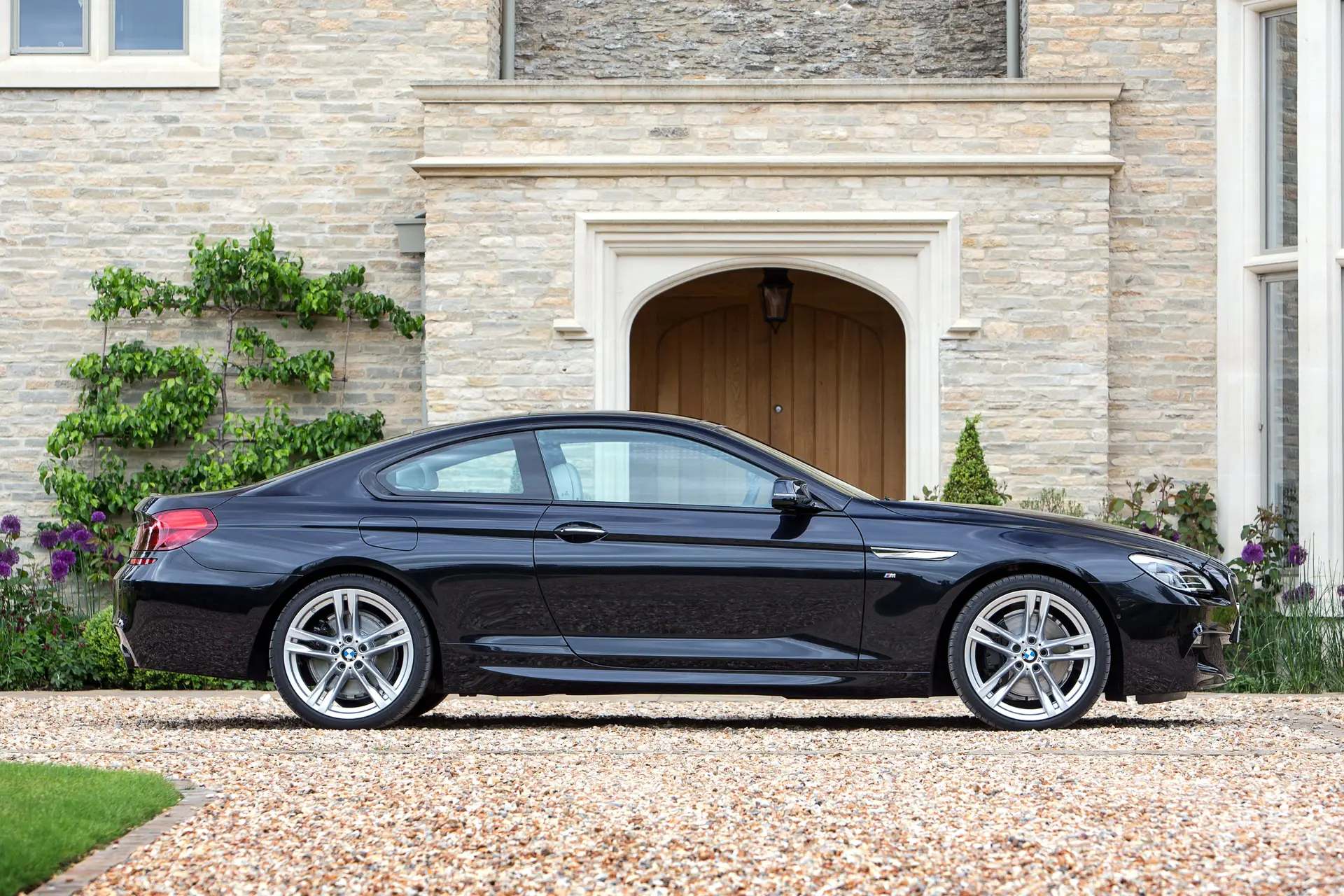 BMW 6 Series (2011-2018) Review: exterior front side of the BMW 6 Series