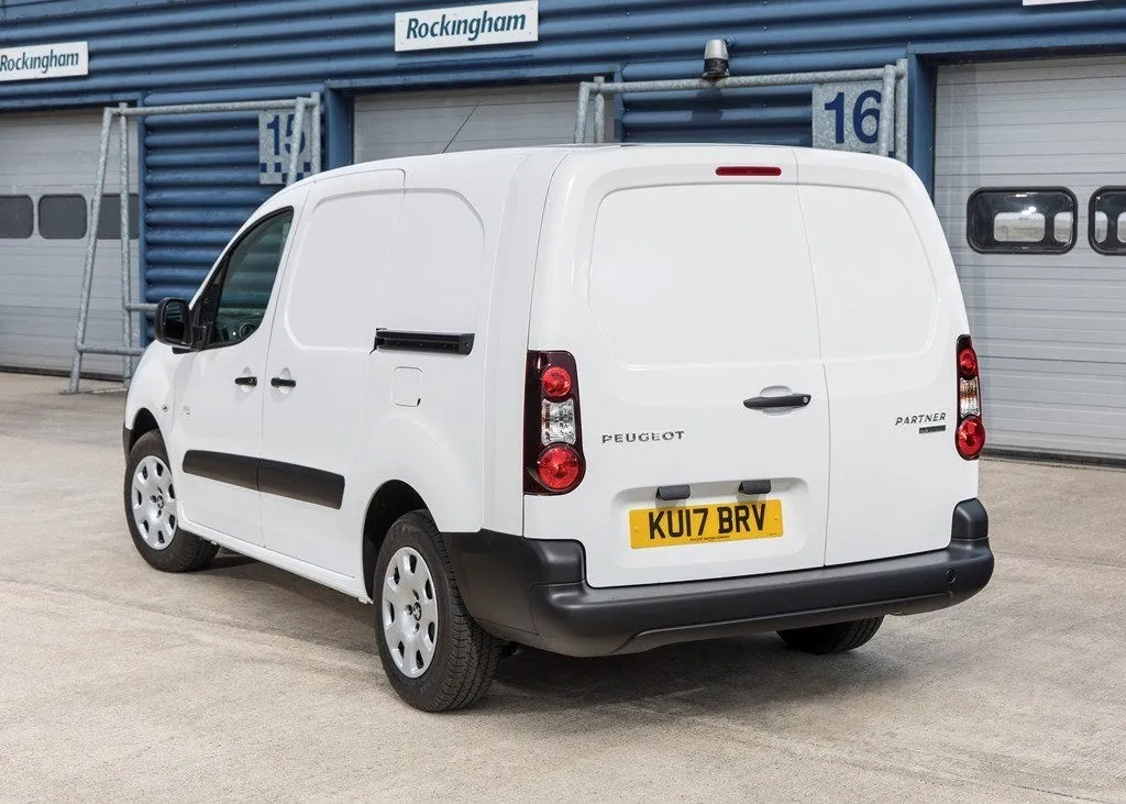 Peugeot Partner Electric (2017-2022) Review Rear View