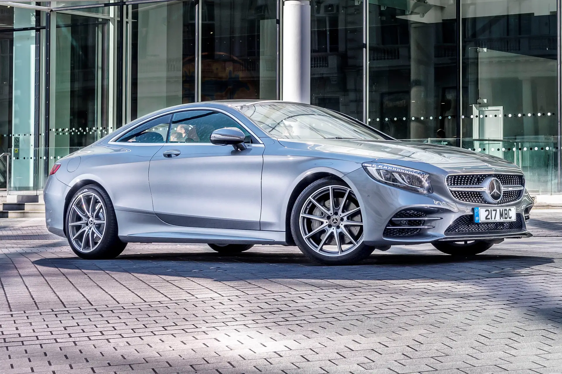 Mercedes S-Class Coupe (2014-2021) Review: exterior front three quarter photo of the Mercedes-Benz S-Class Coupe