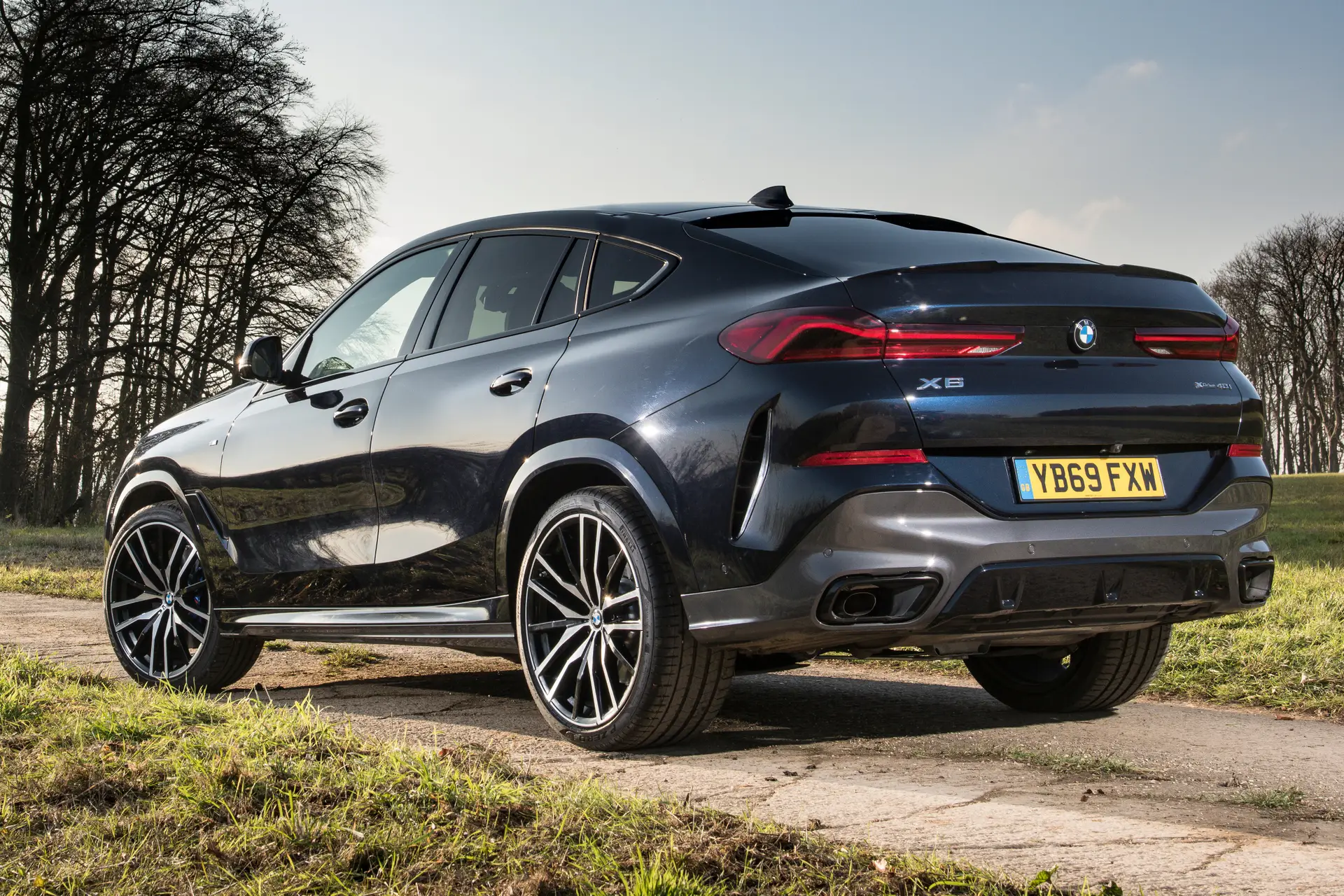 BMW X6 Review 2023 Back 