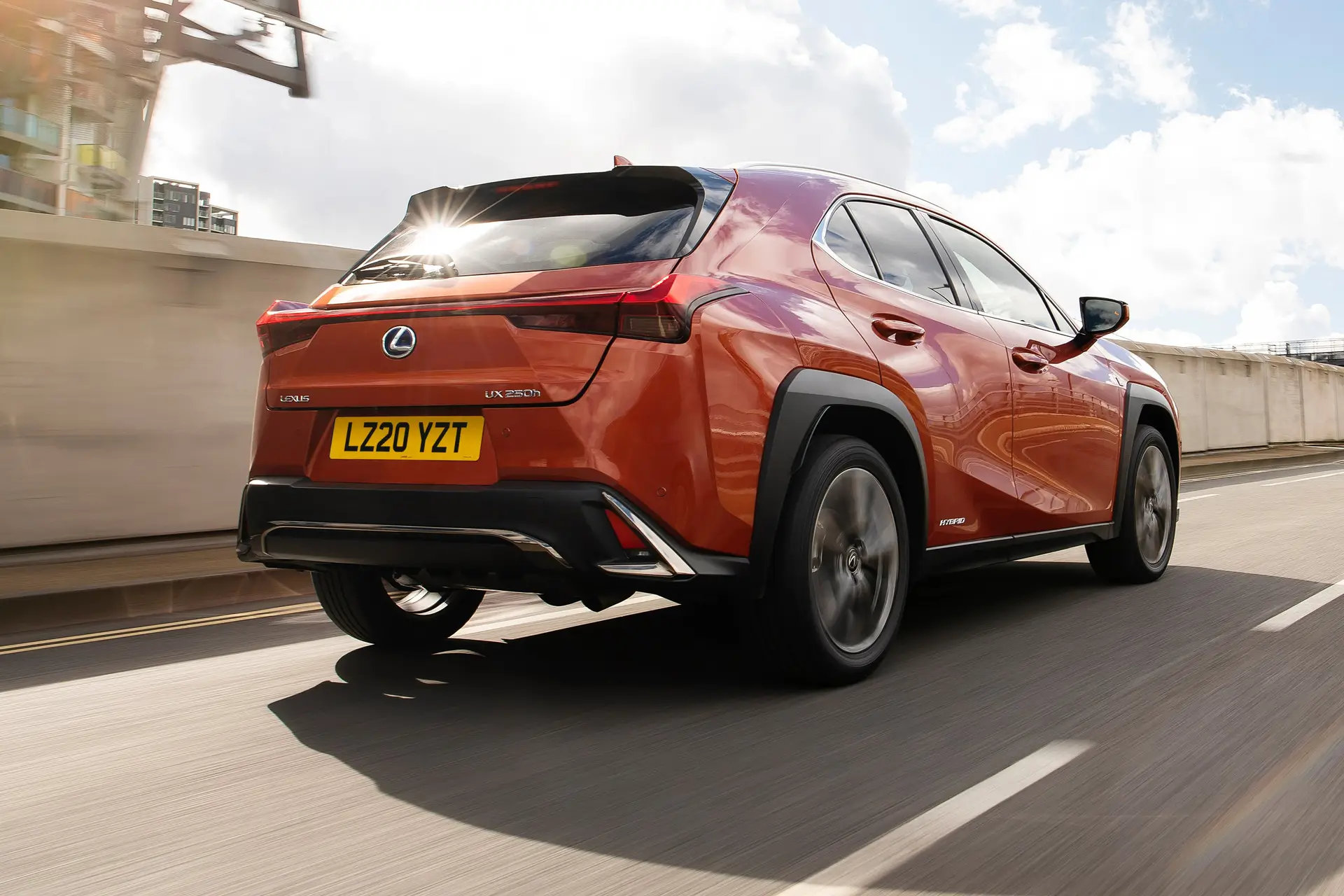 Lexus UX Review 2023: rear dynamic