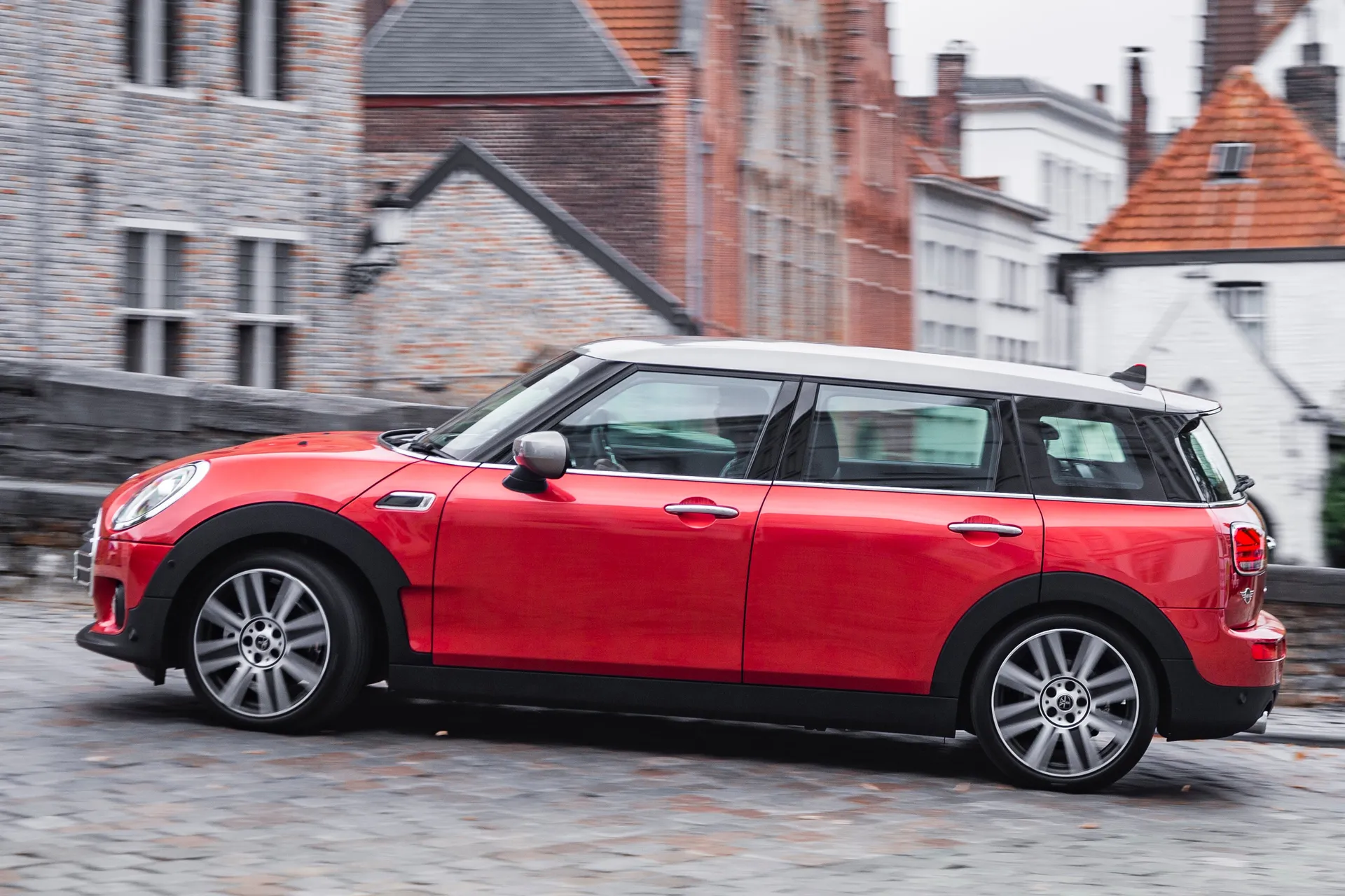 MINI Clubman (2016-2024) Review left exterior
