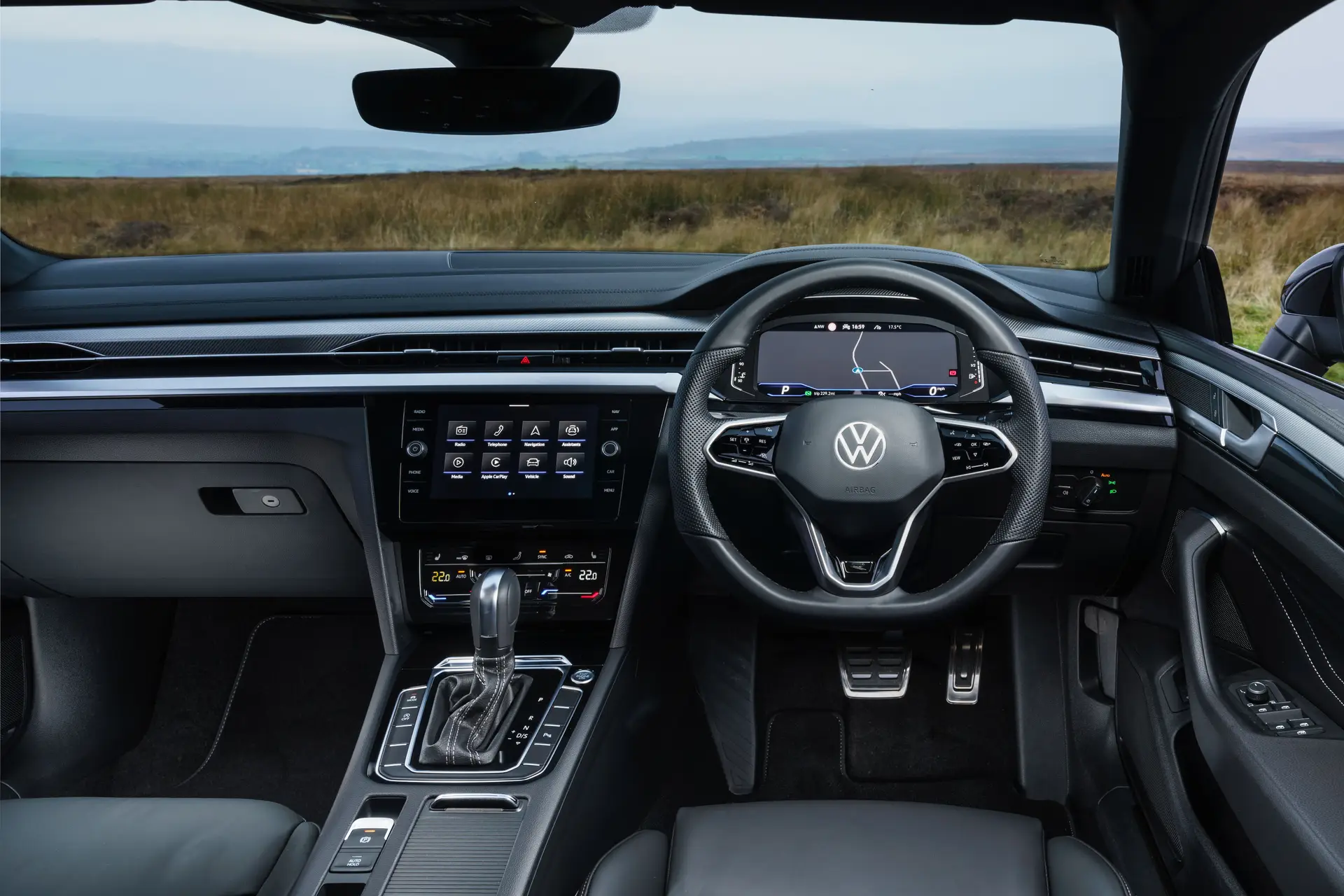 Volkswagen Arteon 2023 interior