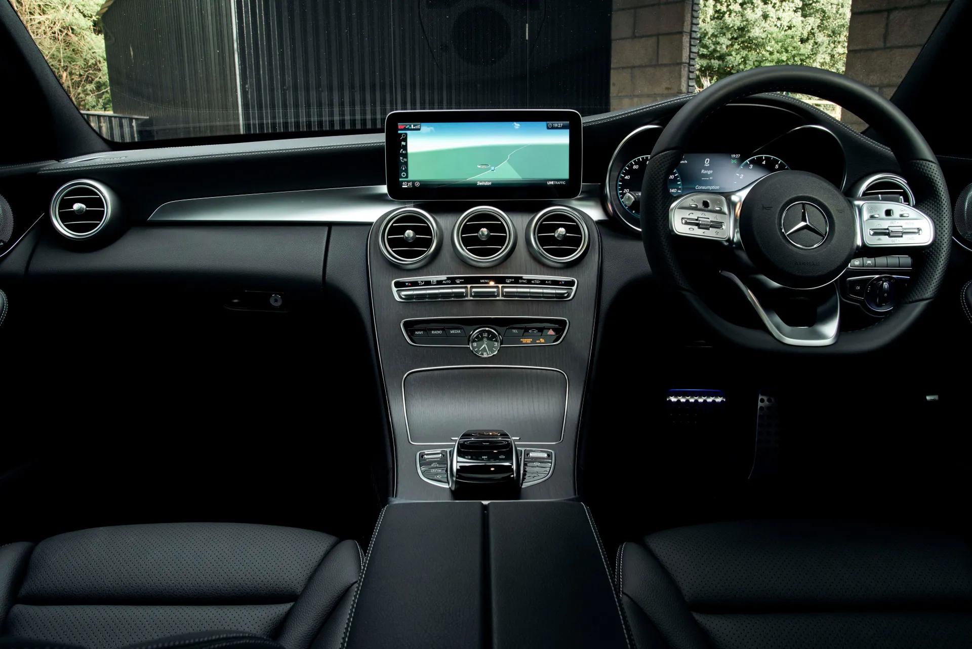 Mercedes-Benz C-Class Estate Review 2023: front exterior