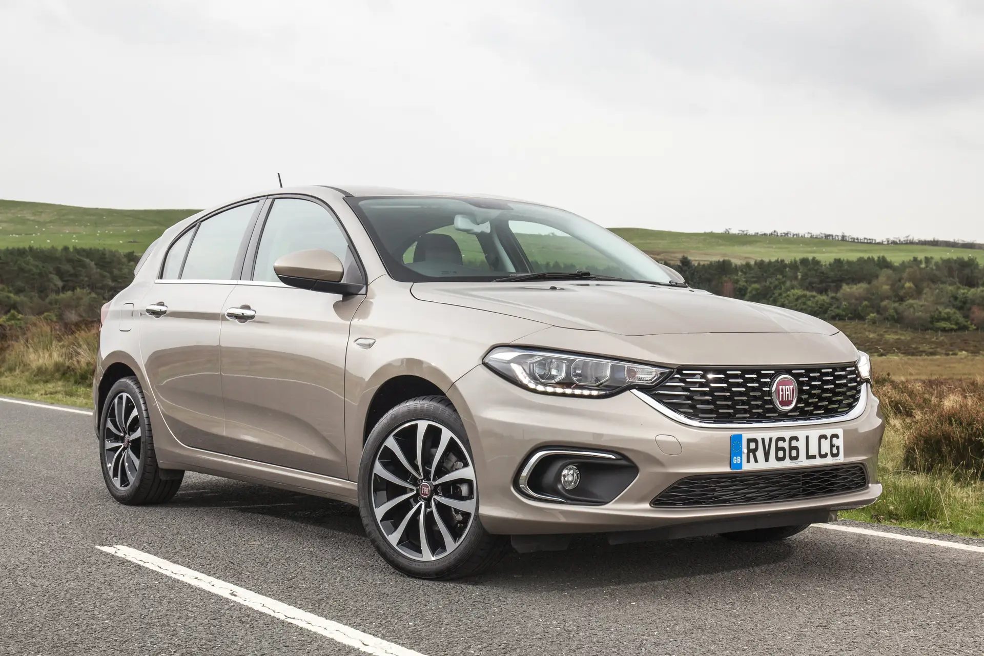  Fiat Tipo Review 2023: Front 