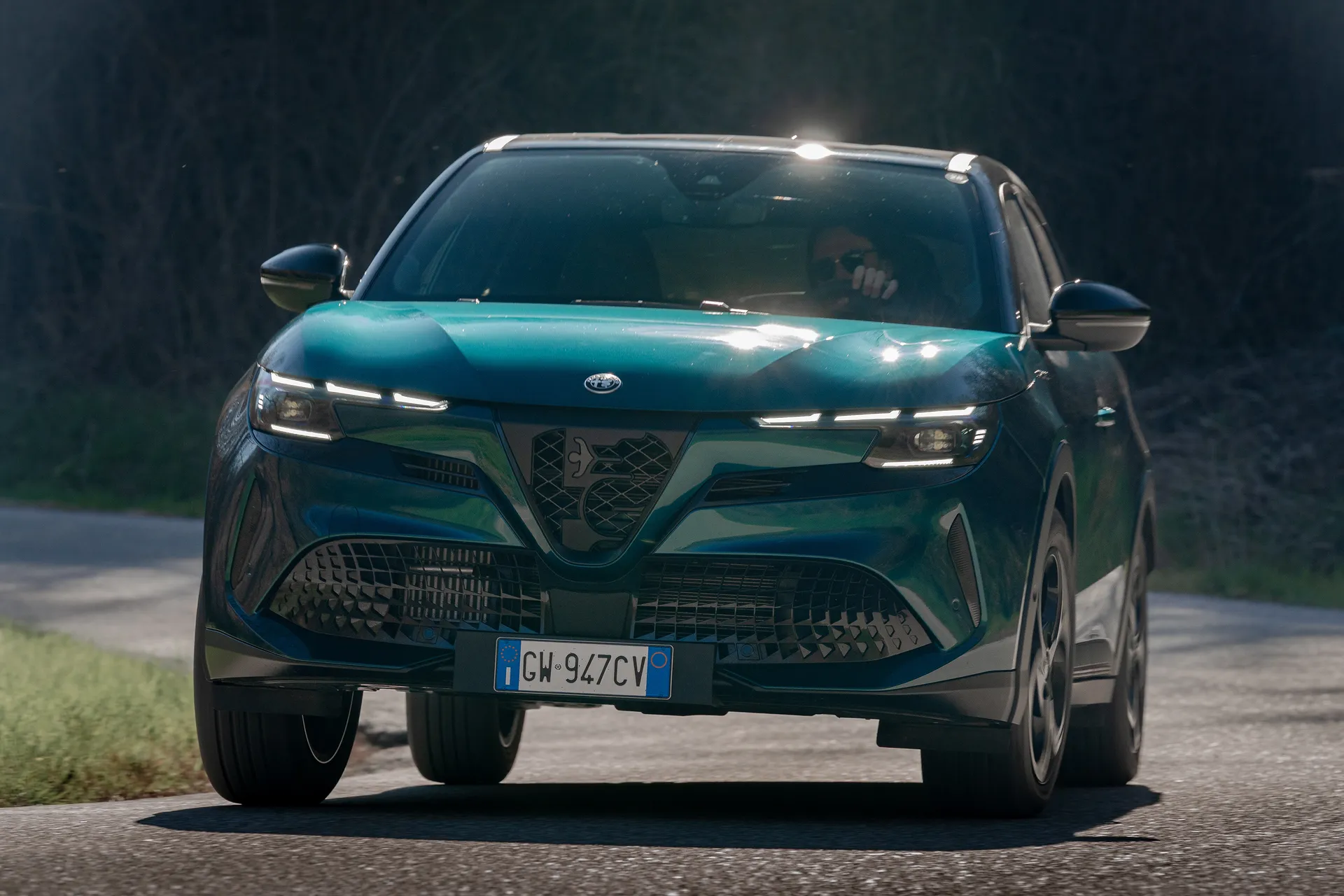 Alfa Romeo Junior Ibrida Review: driving dynamic