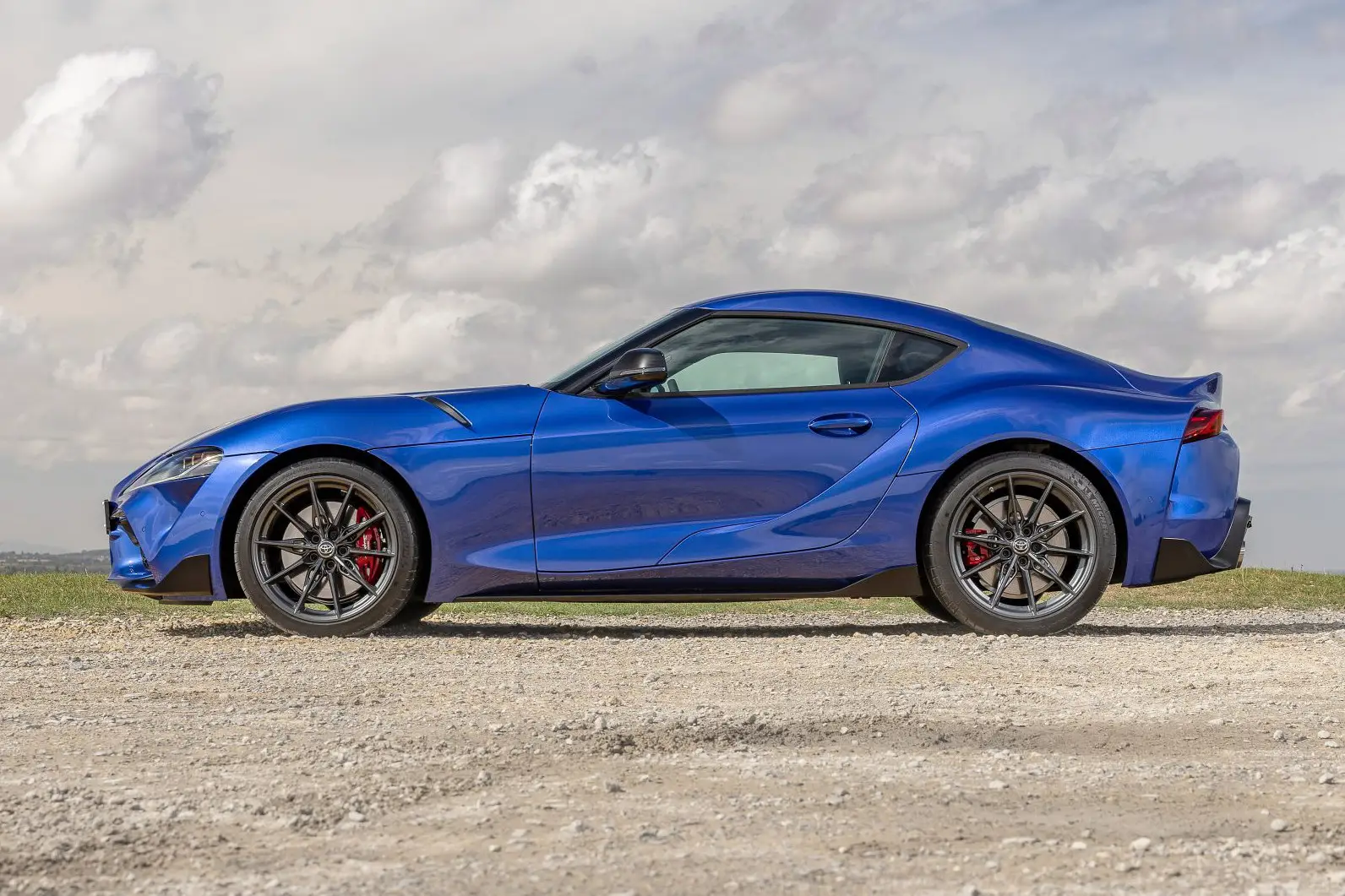 Toyota Supra Review 2023: side static