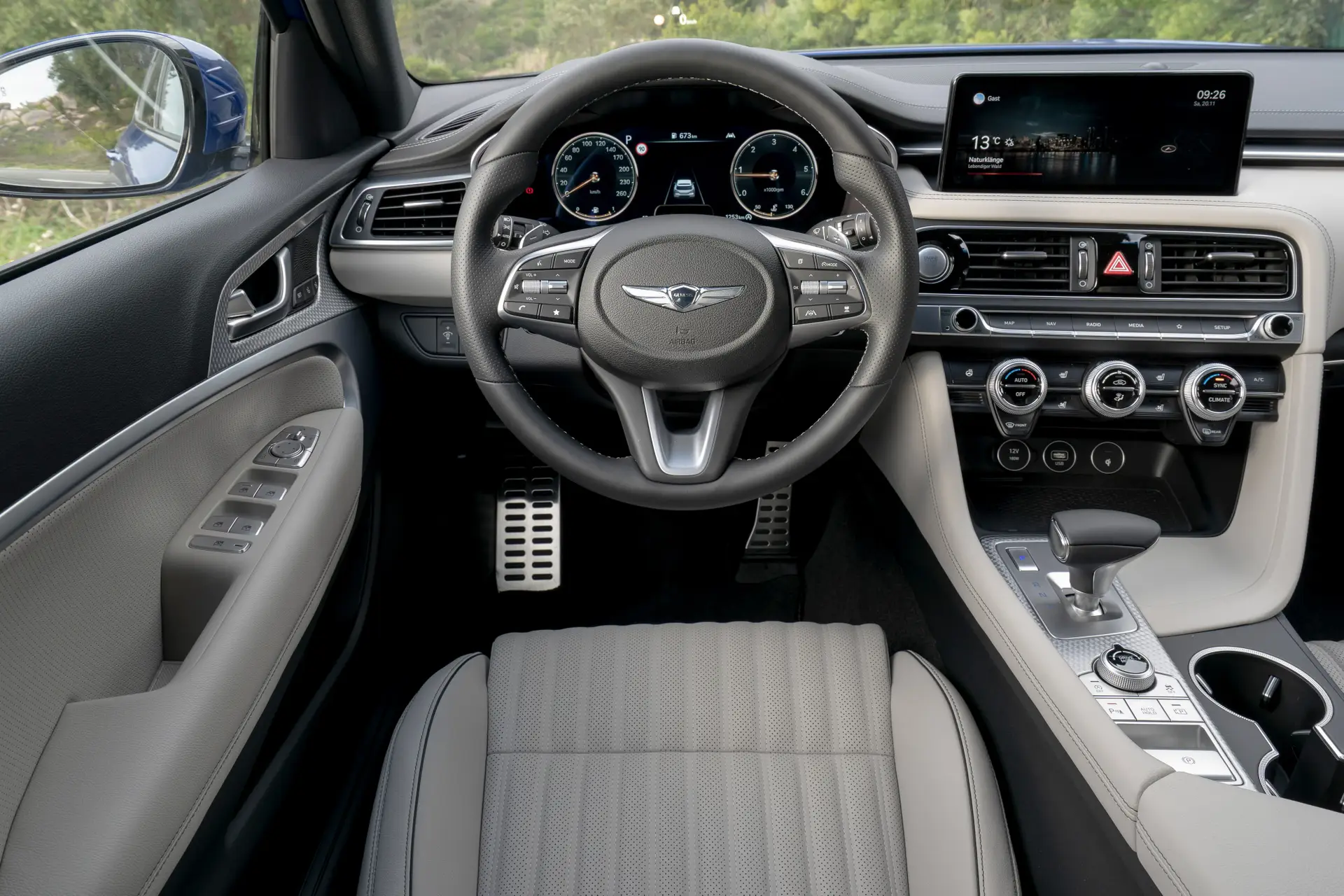 Genesis G70 Shooting Brake Review 2023: interior