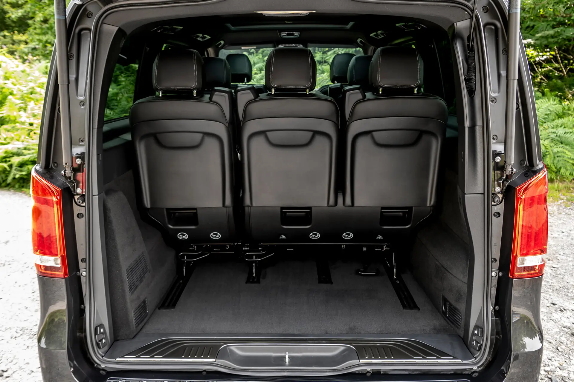 Mercedes-Benz V-Class Review 2023: seating