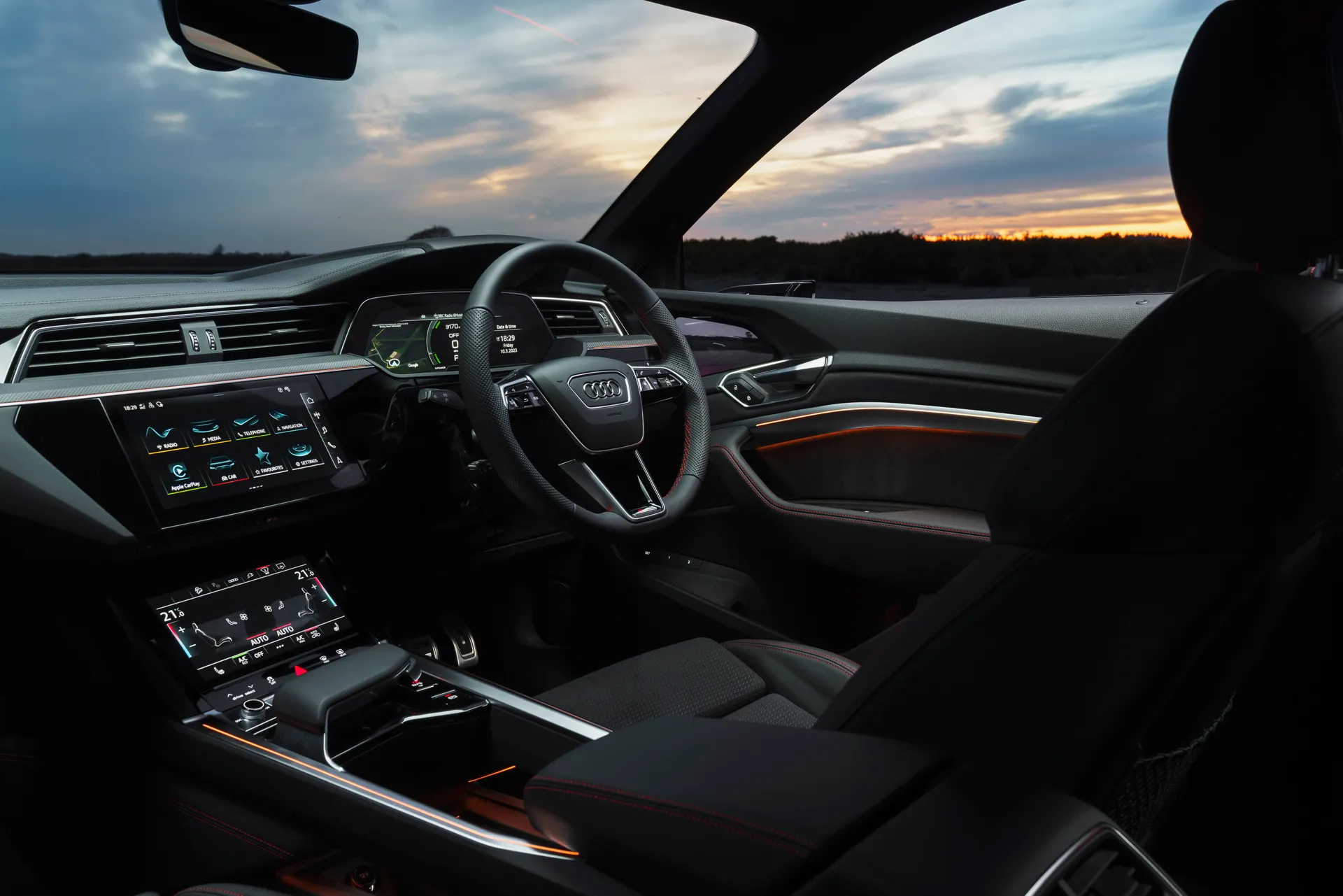 Audi Q8 e-tron Review: Interior