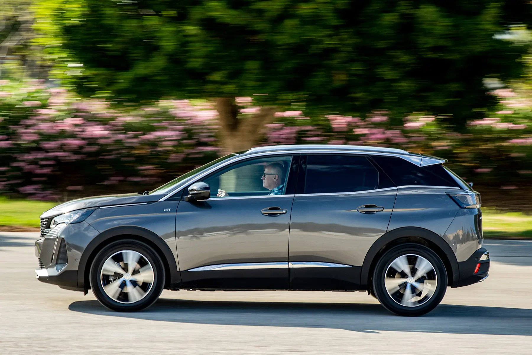 Peugeot 3008 Review 2024: side profile