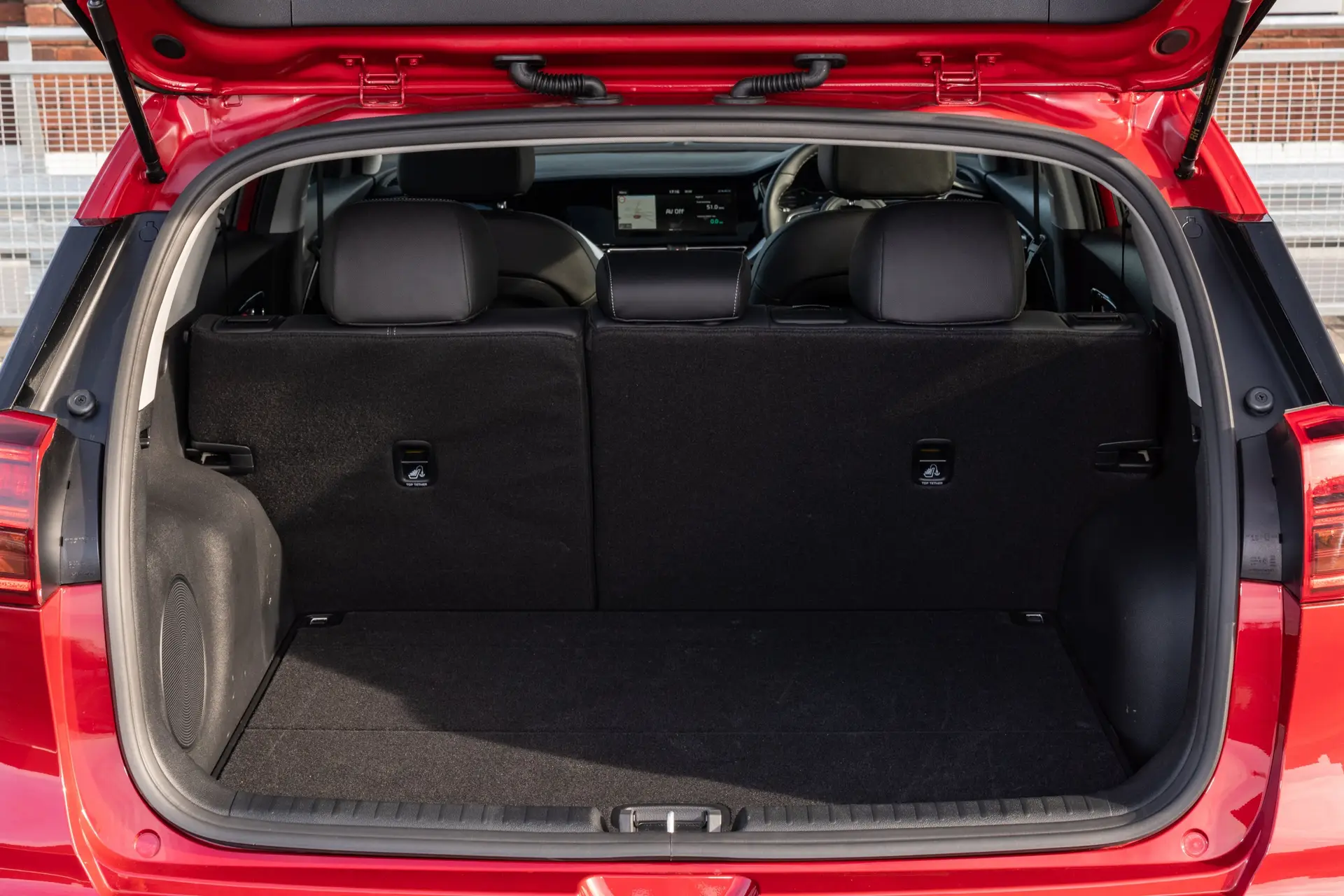 Kia Niro Hybrid Review 2016-2021 boot open