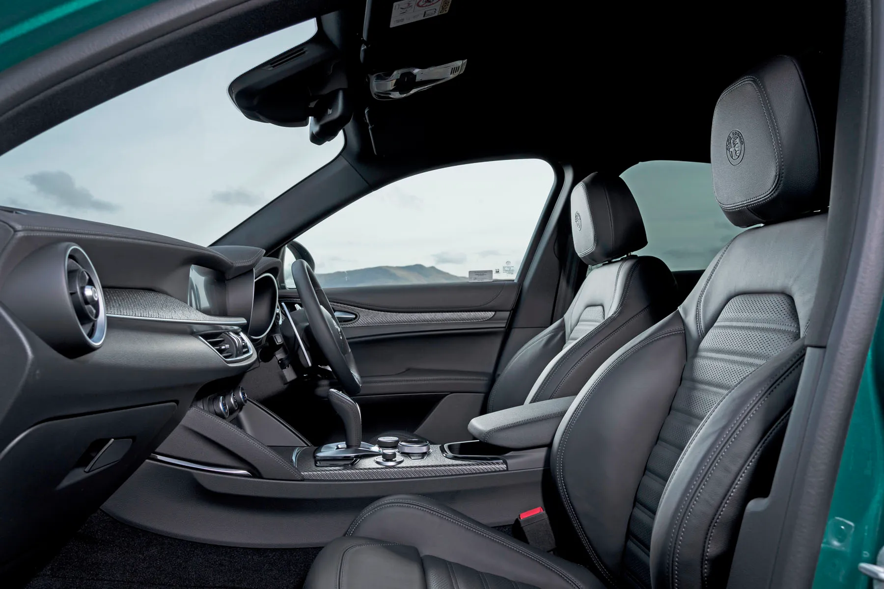 Alfa Romeo Stelvio Review 2024: front seats