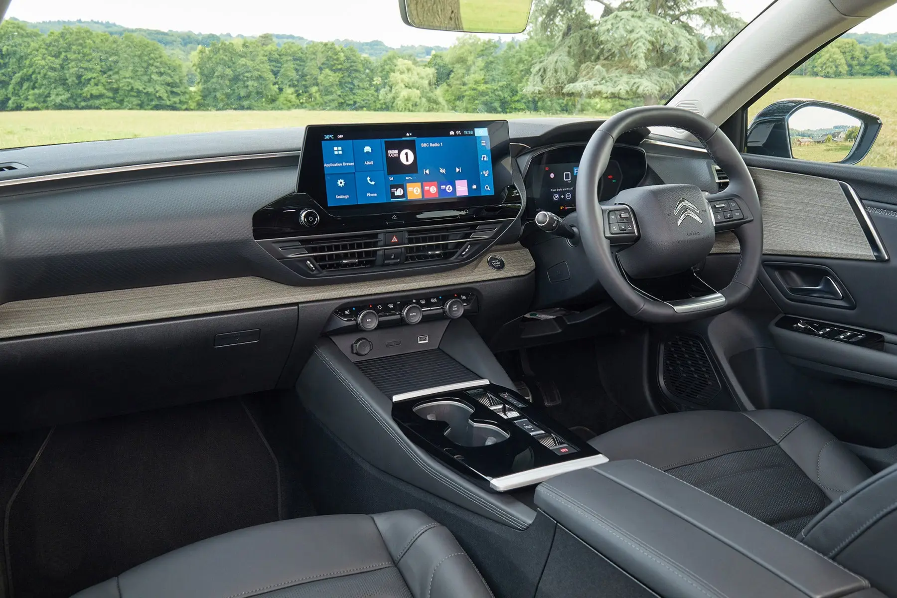 Citroen C5 X Review 2023: interior dashboard