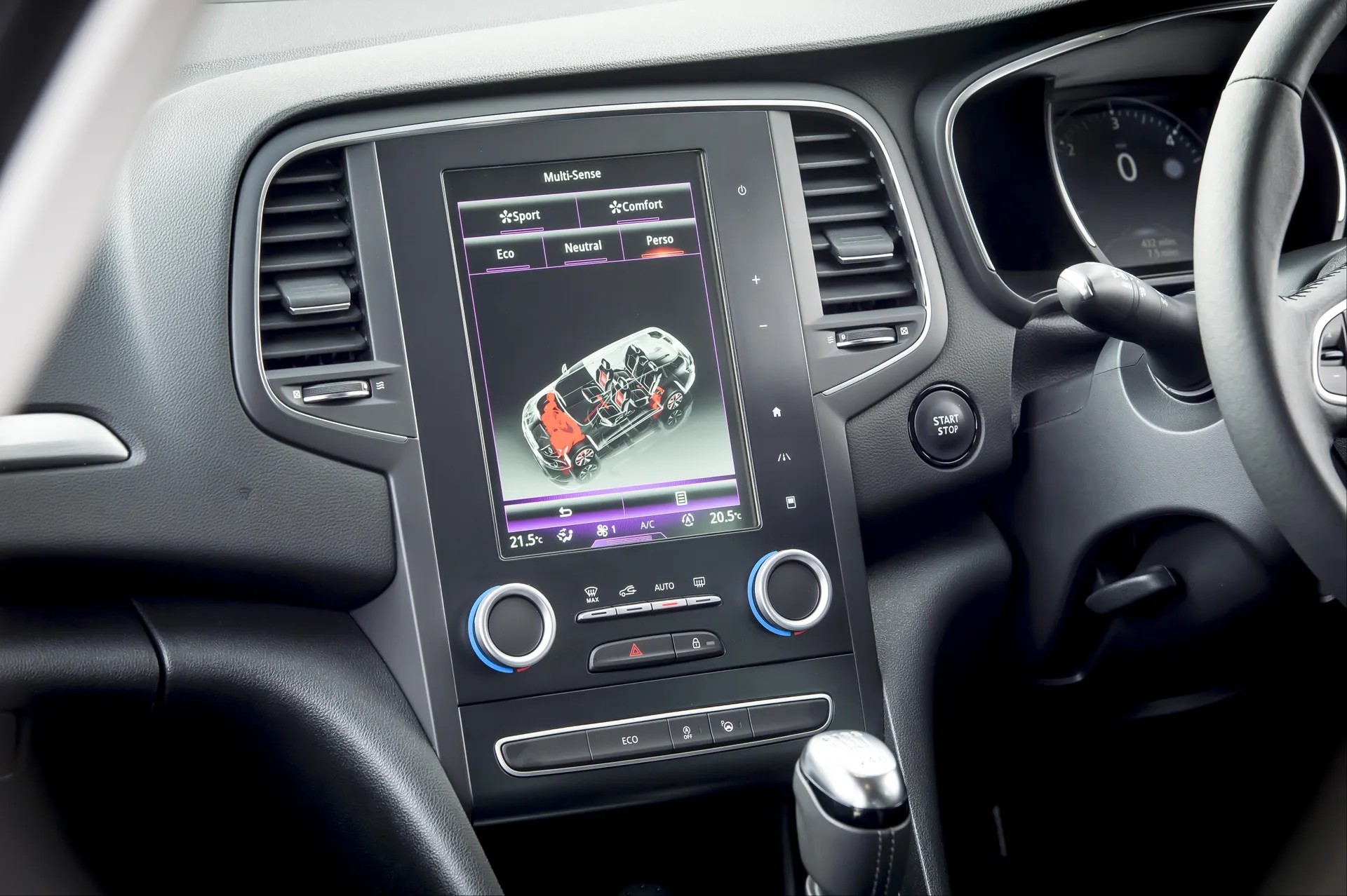 Renault Megane Sport Tourer (2016-2022) Review: Car Functions