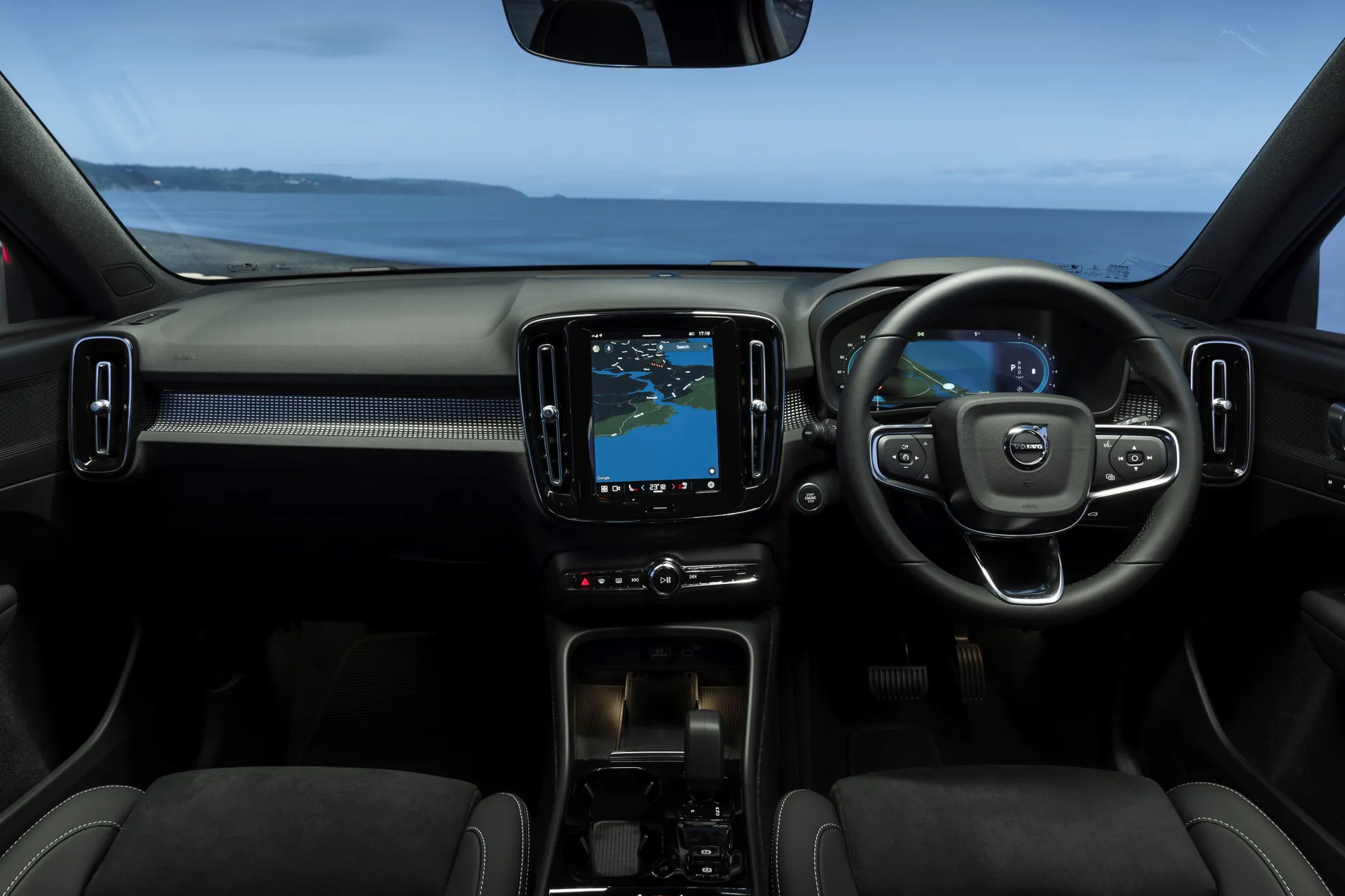 Volvo XC40 Review: Interior