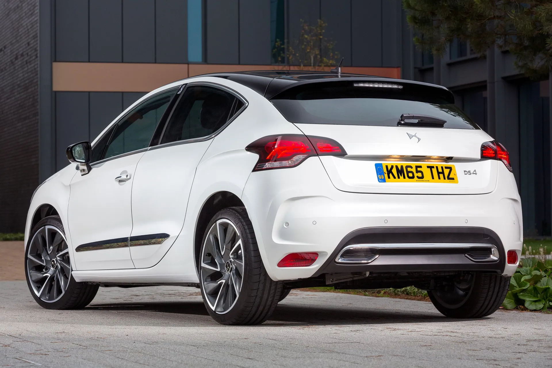 DS4 (2011-2018) Review: Exterior rear three quarter photo of the DS4