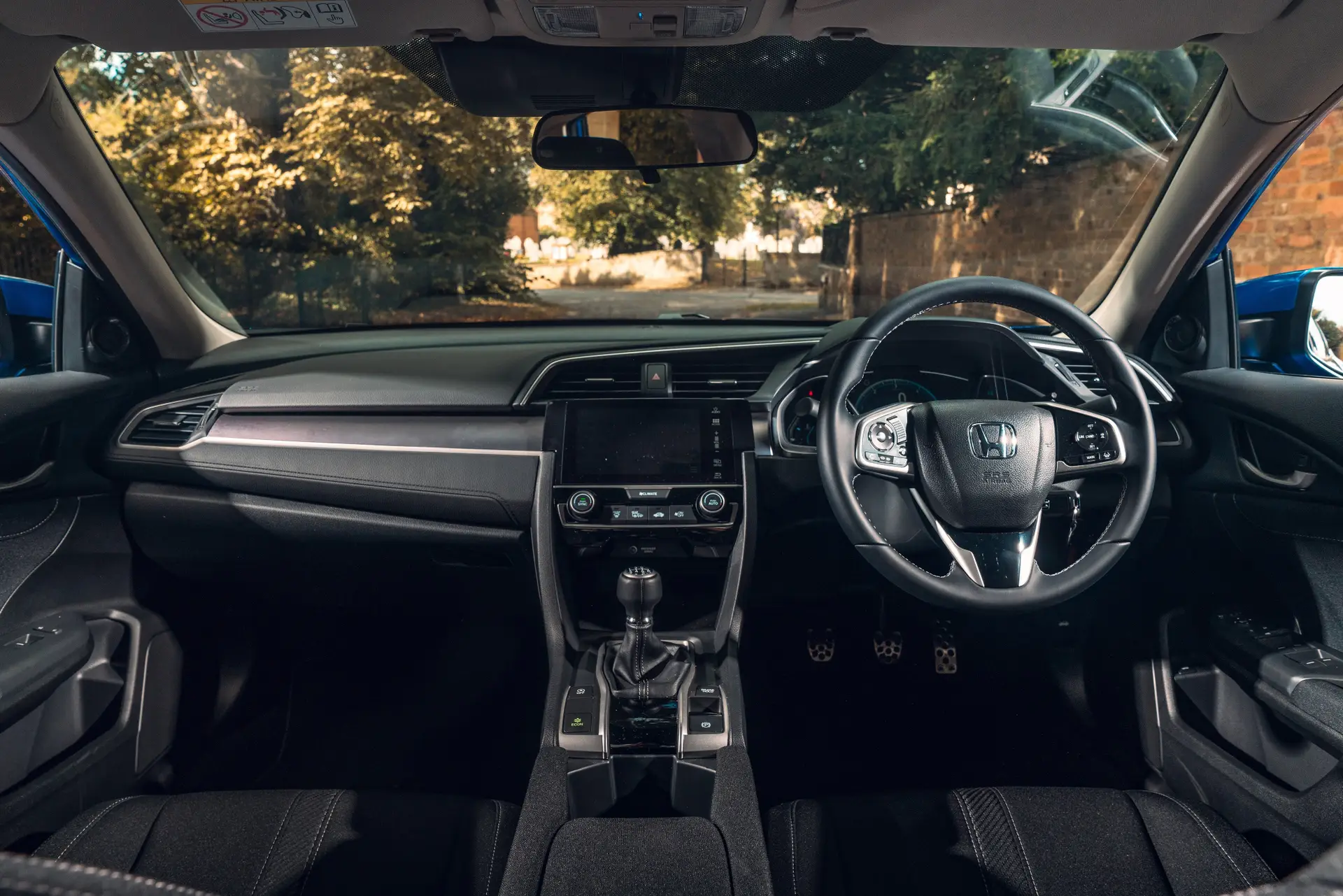 Honda Civic Saloon (2018-2020) Review: interior close up photo of the Honda Civic Saloon dashboard