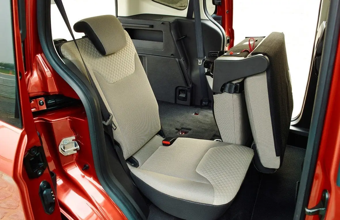 Ford Tourneo Courier Back Seats