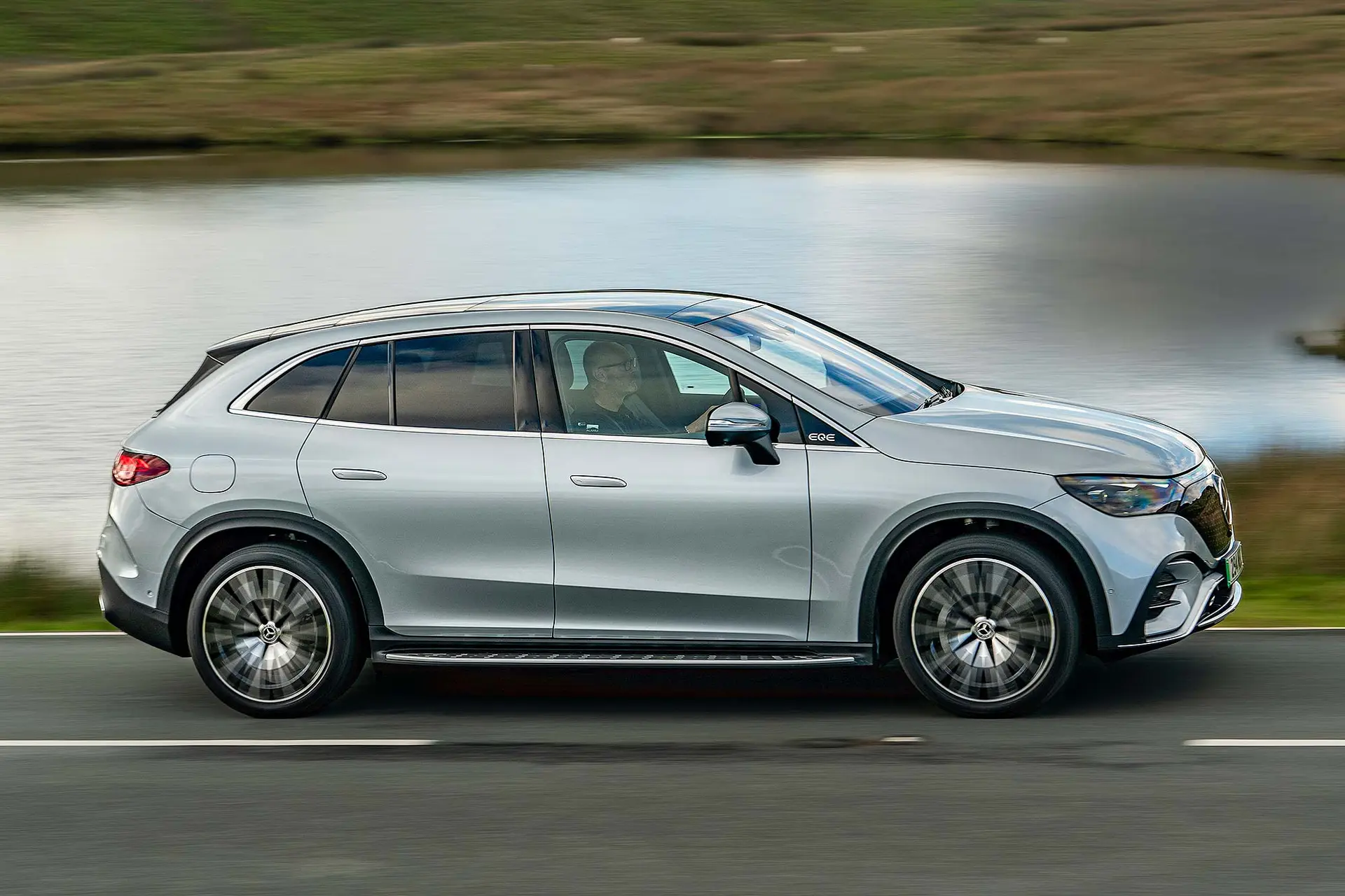 Mercedes-Benz EQE SUV Review 2024: driving
