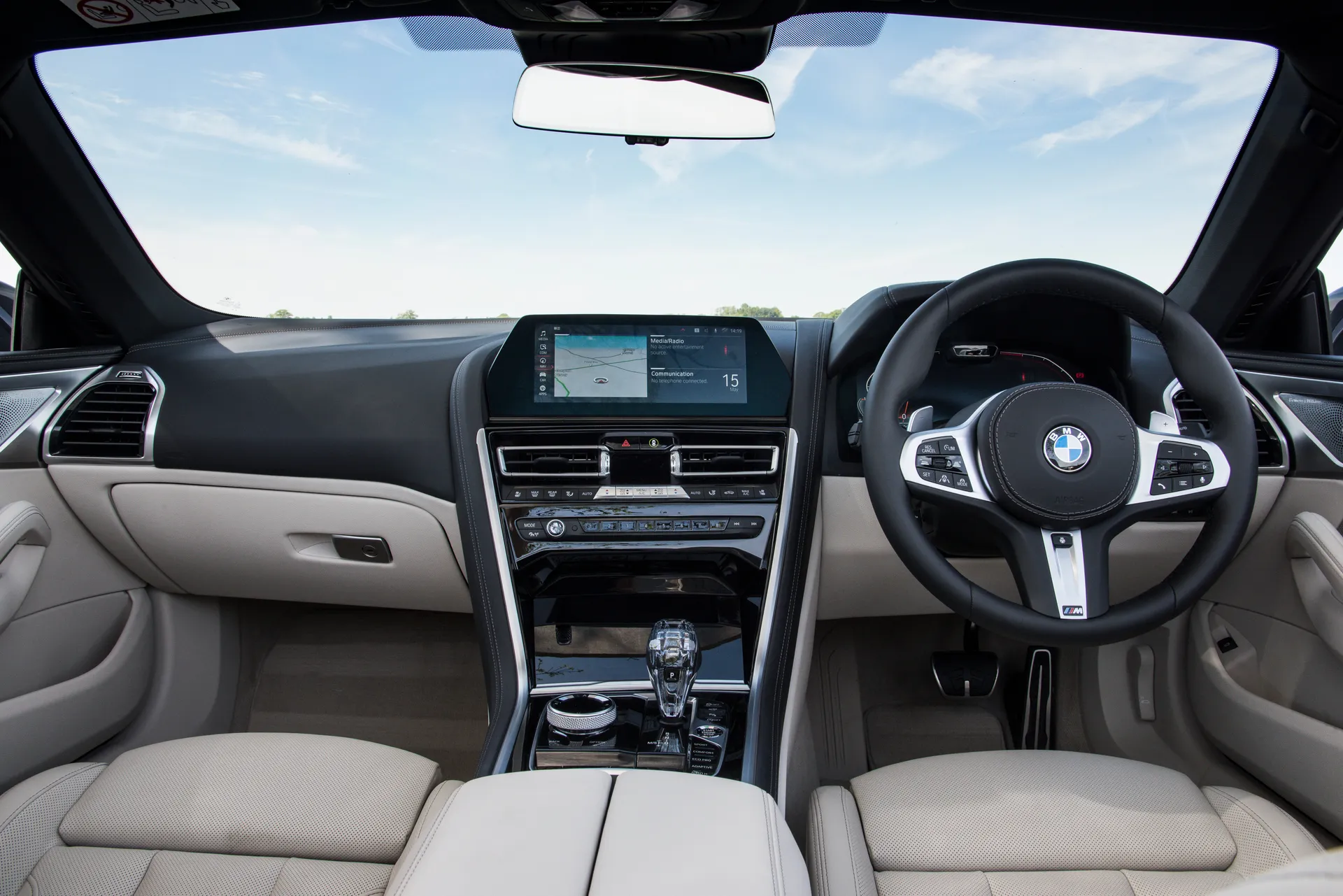 BMW 8 Series Convertible Review 2023: Interior