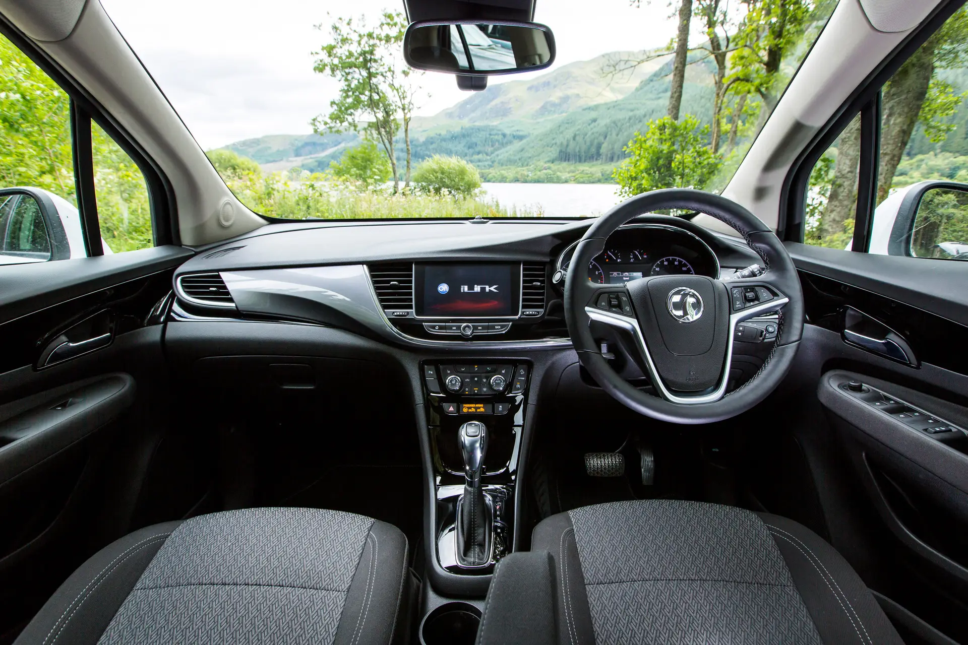 Used Vauxhall Mokka X (2012-2021) Review Front Interior