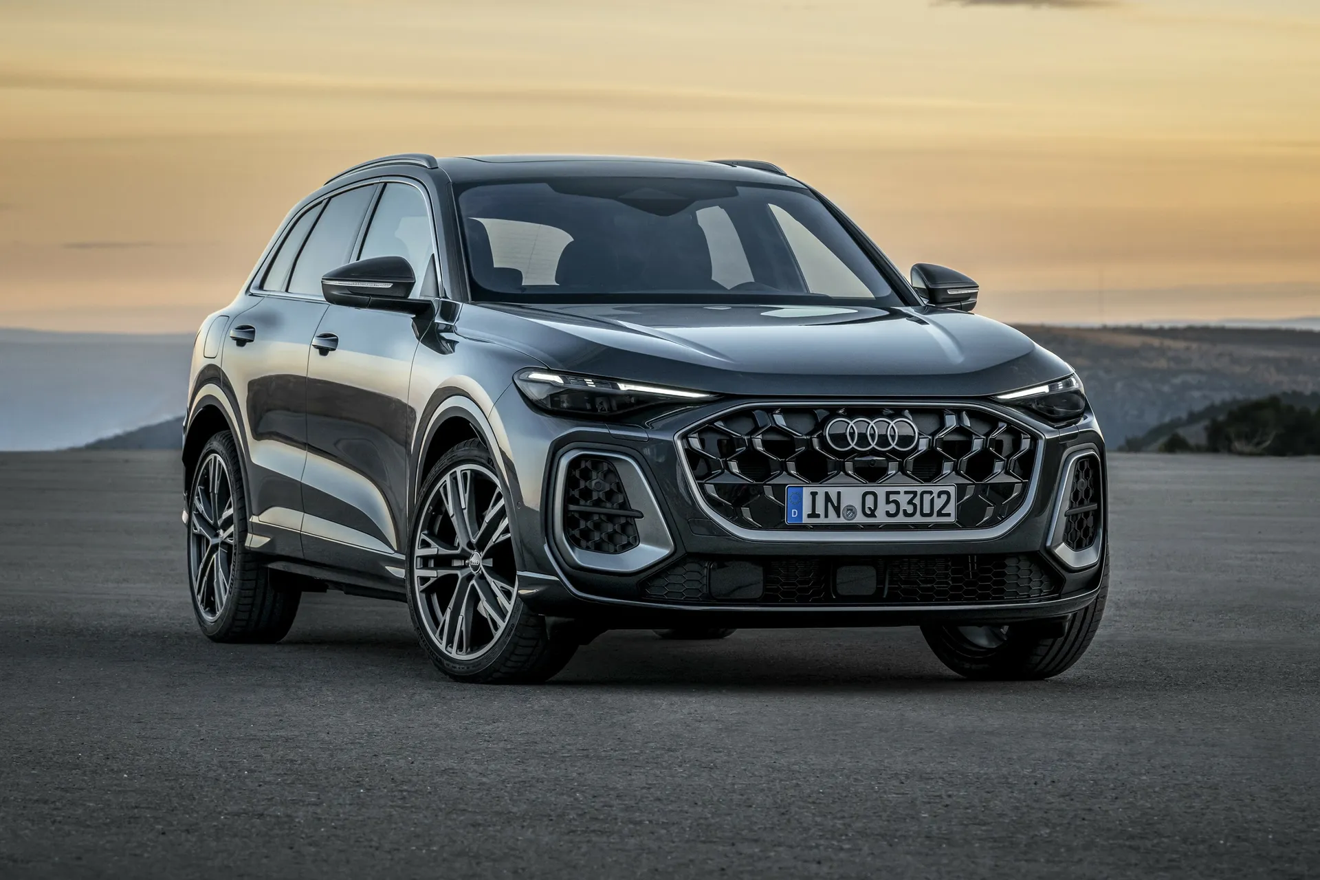 Audi Q5 Review: front three quarters