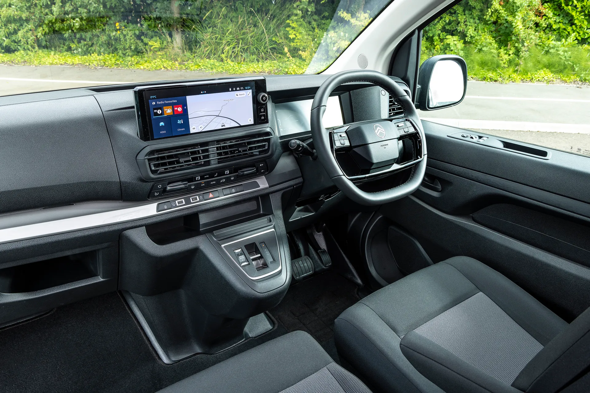 Citroen e-SpaceTourer review: interior view