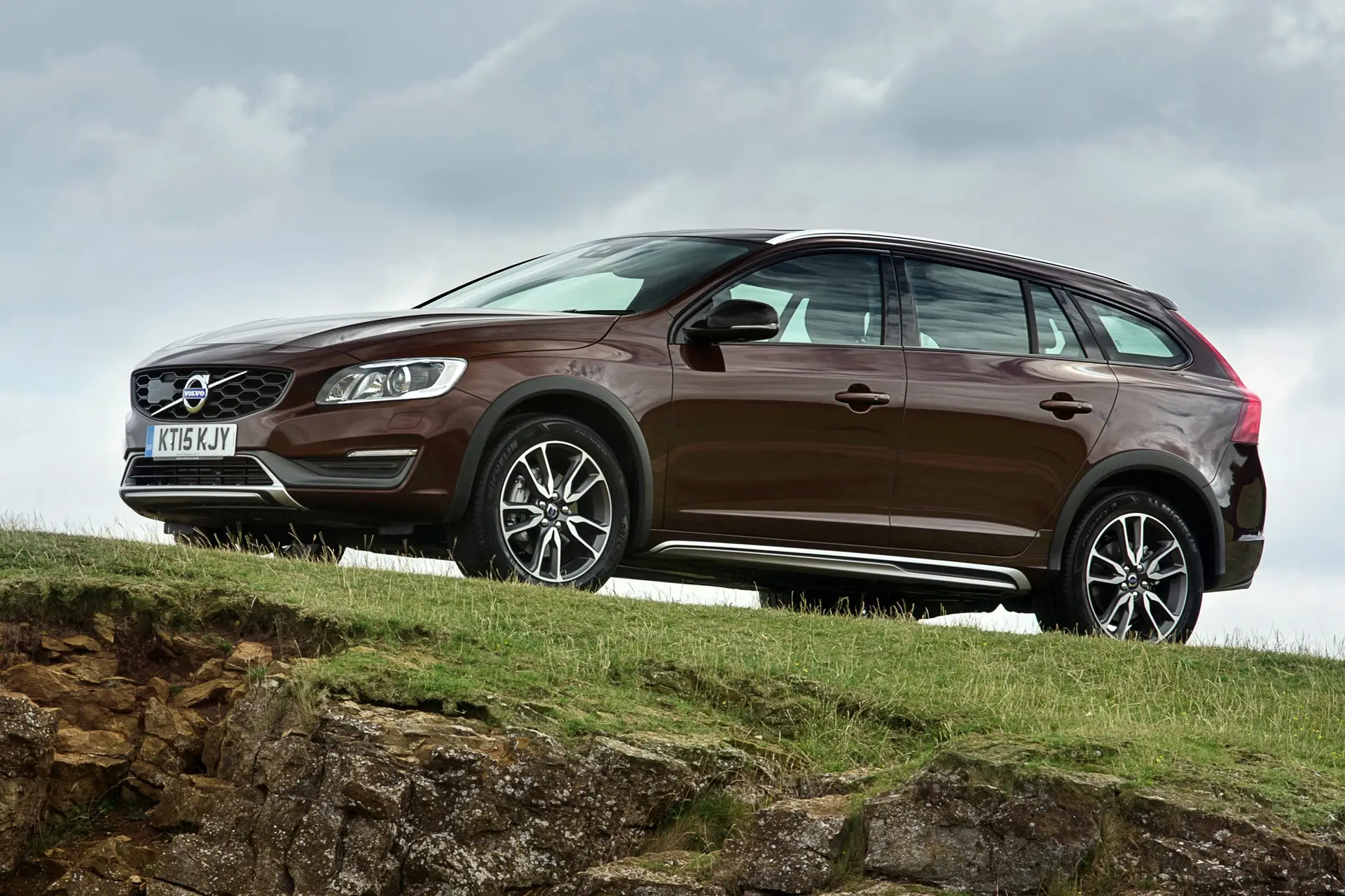 Volvo V60 Cross Country off road