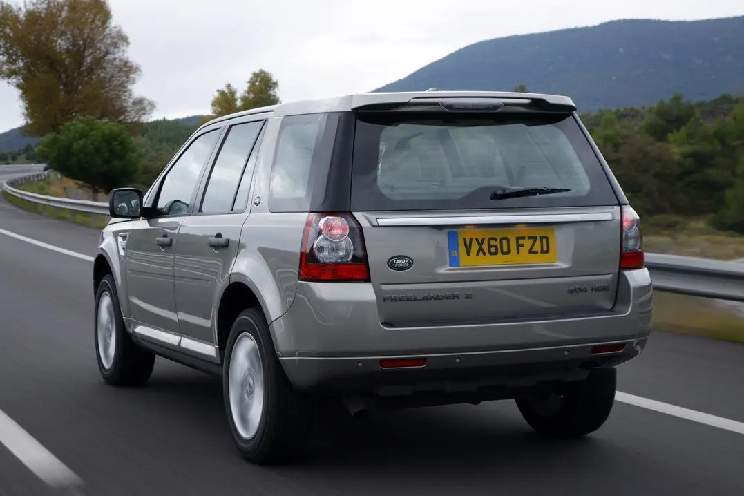 Land Rover Freelander (2006-2014) Review: exterior rear three quarter photo of the Land Rover Freelander on the road