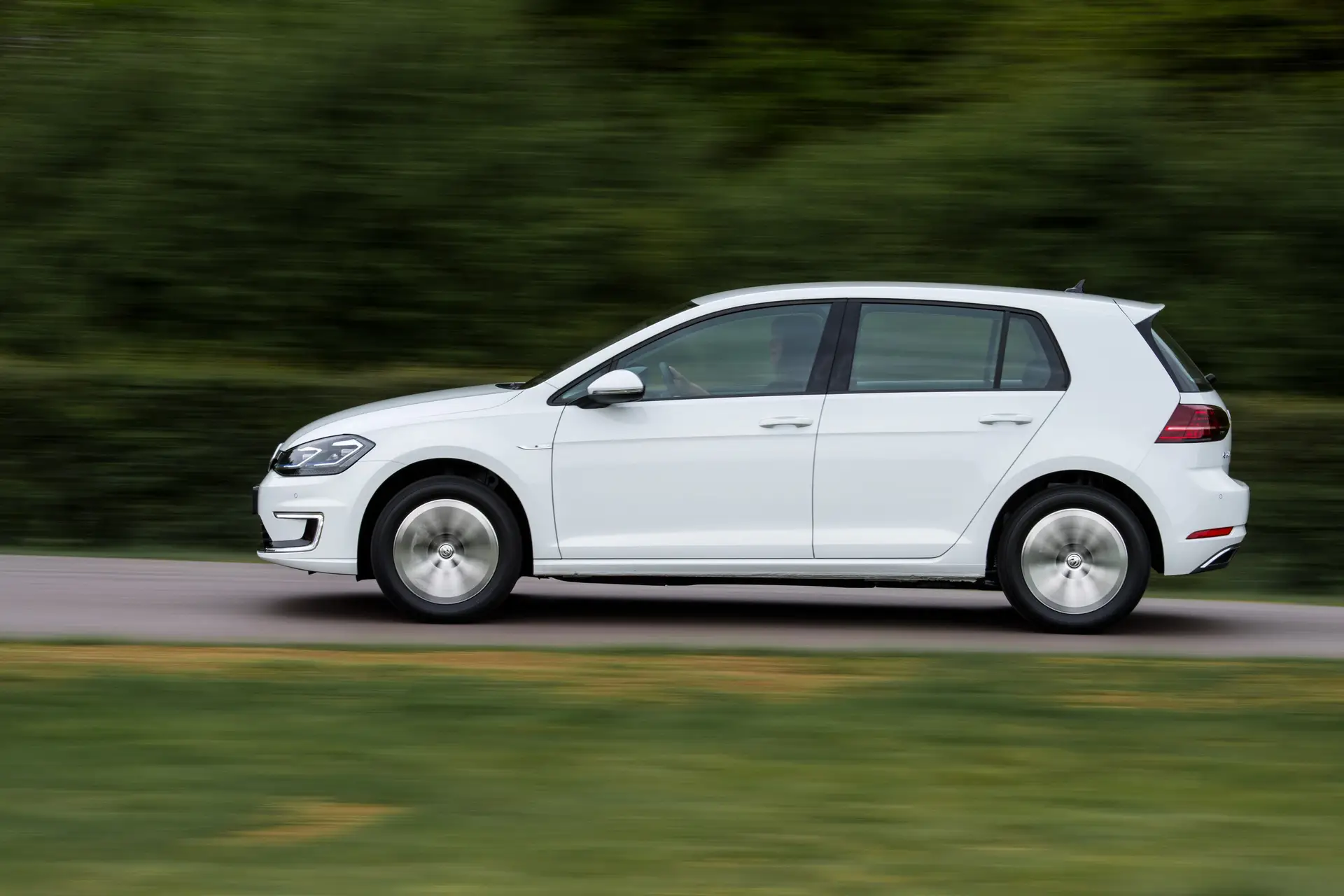 Volkswagen e-Golf review 2023: side profile