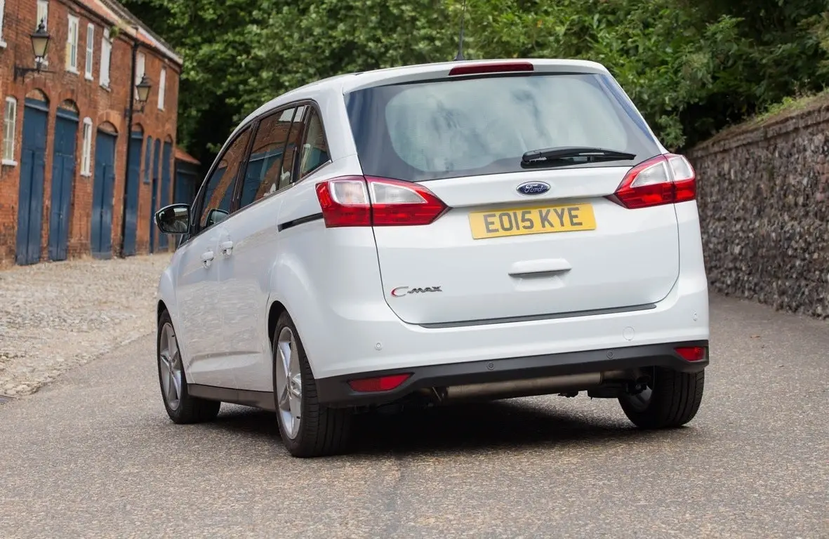 Ford Grand C-MAX (2011-2019) Review: exterior rear three quarter photo of the Ford Grand C-MAX 