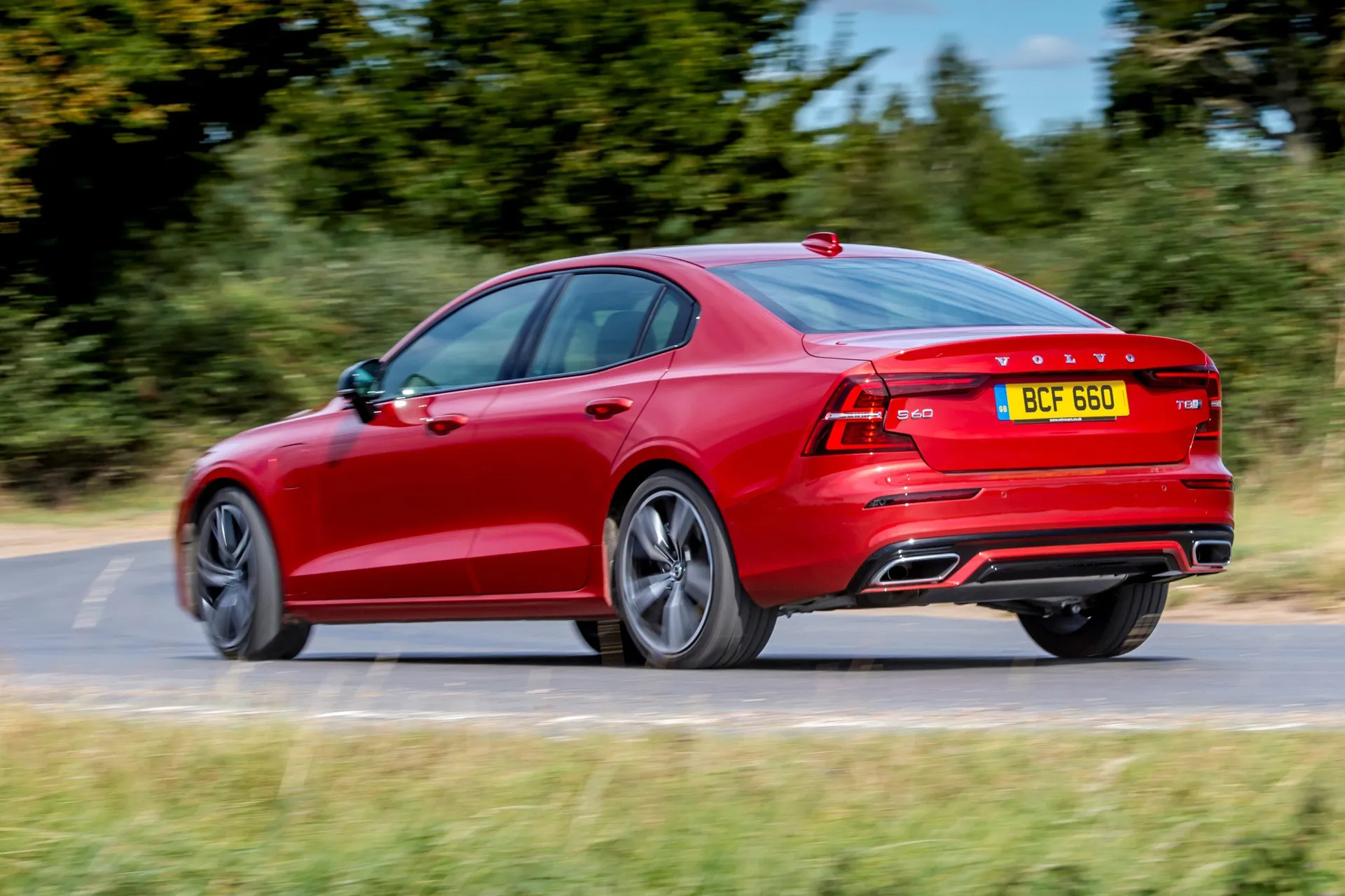 Volvo S60 (2019-2024) Review: corner