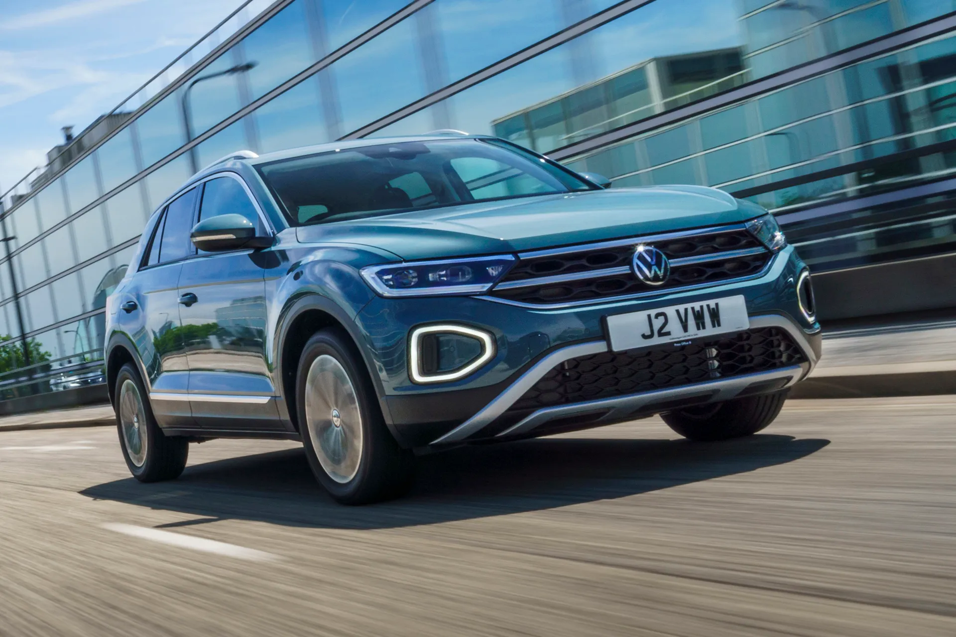 Volkswagen T-Roc Review: Driving