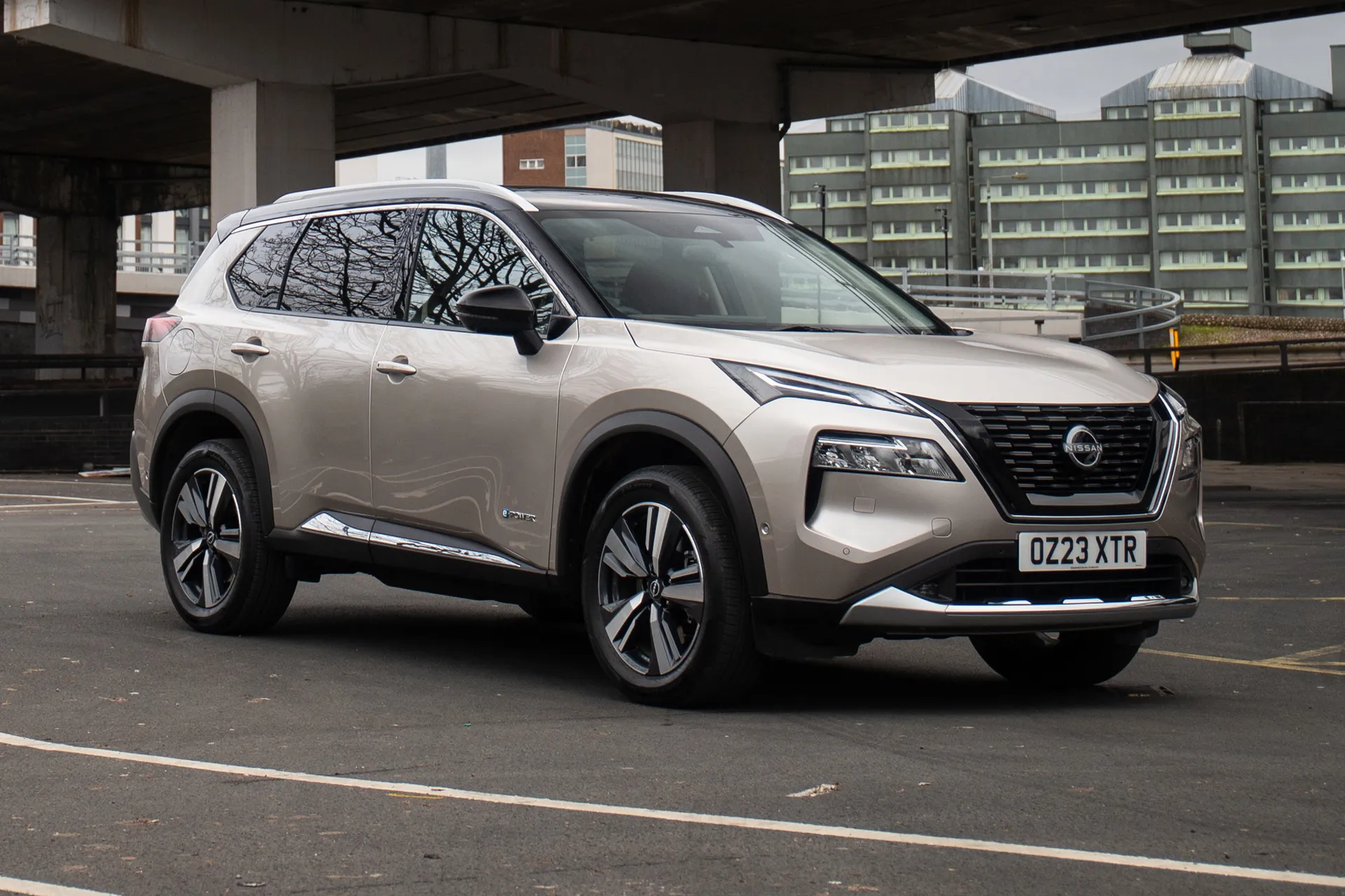 Nissan X-Trail Review: front three quarters