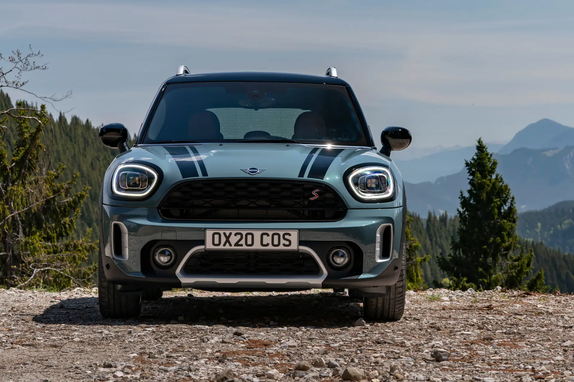 MINI Countryman Review 2023 front headlights
