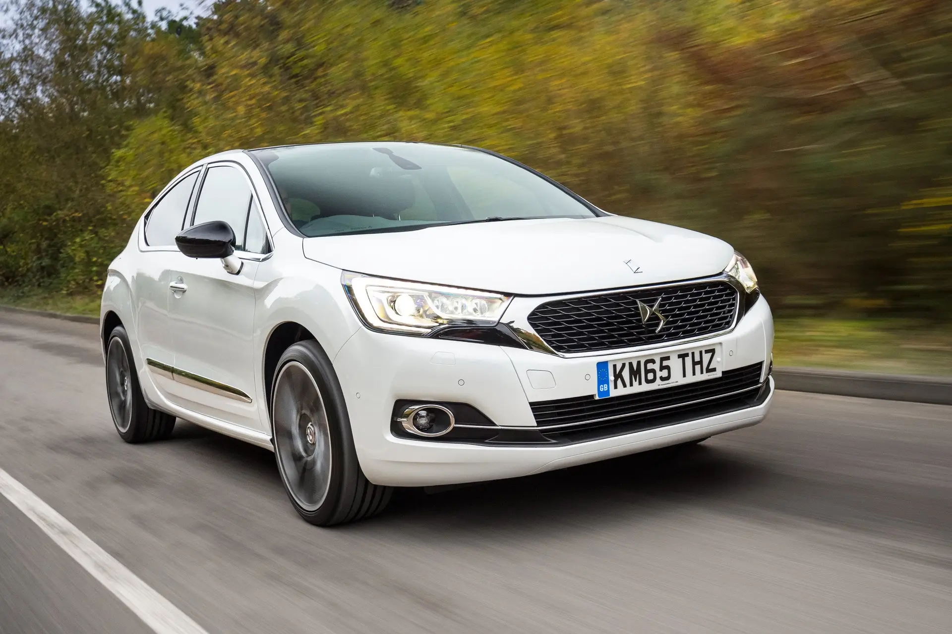  DS4 (2011-2018) Review: Exterior front three quarter photo of the DS4 on the road