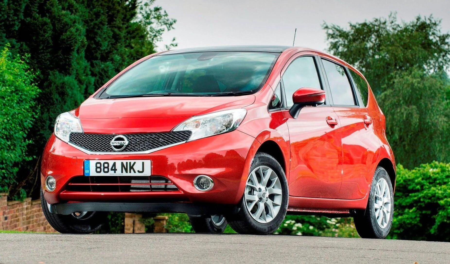 Nissan Note front