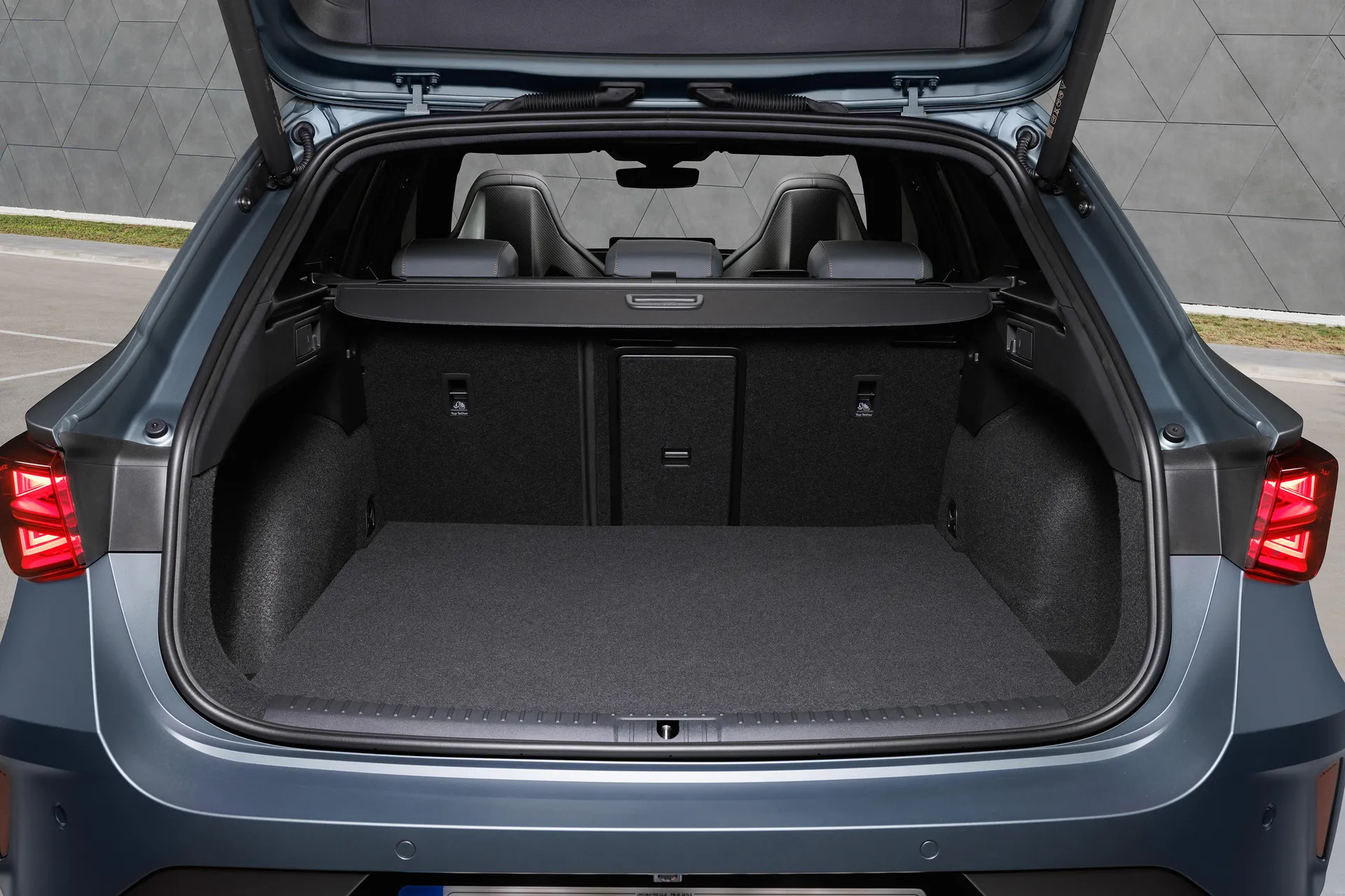 Cupra Leon Estate Review: boot space
