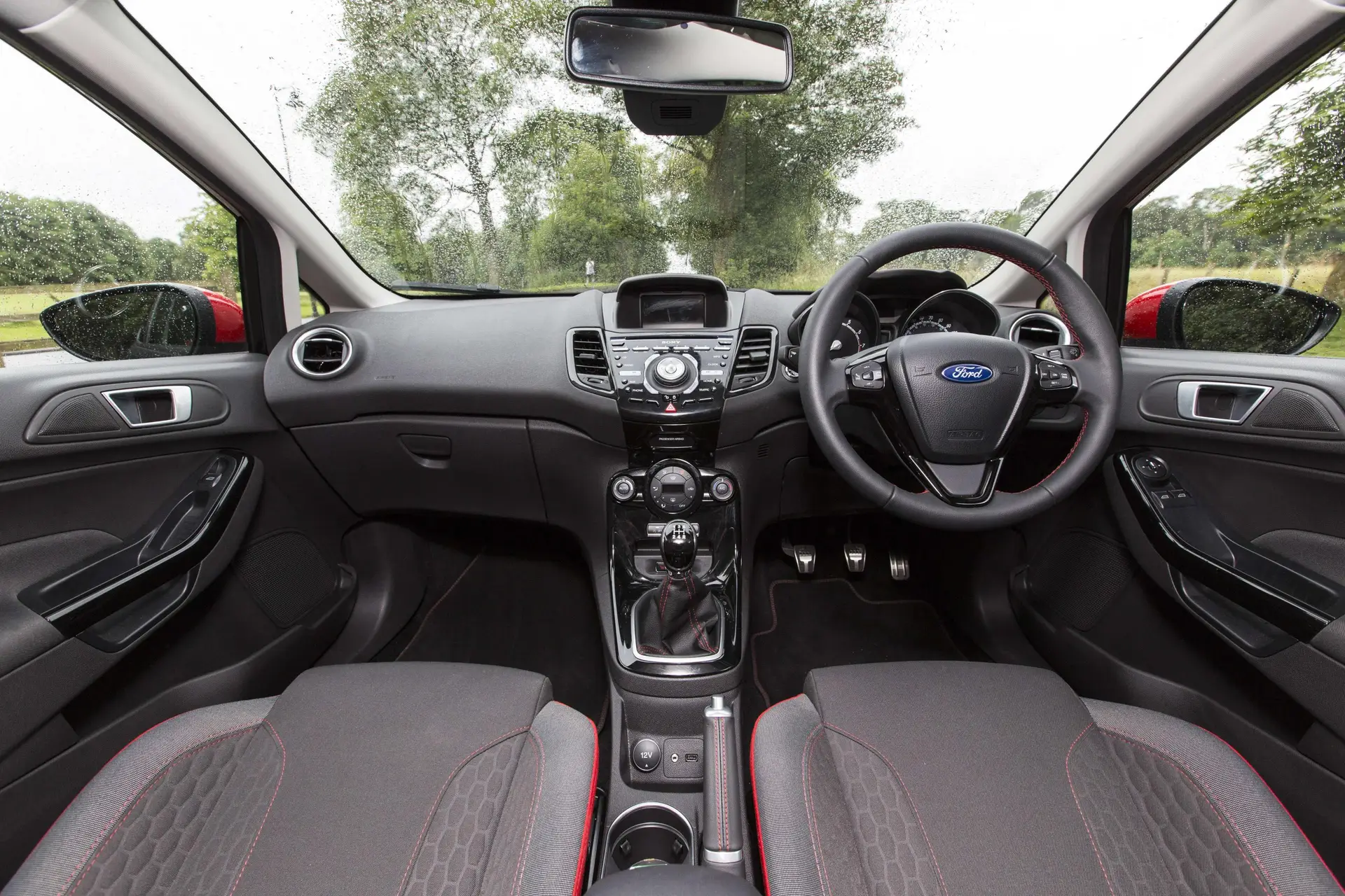 Used Ford Fiesta (2013-2017) Review Interior 