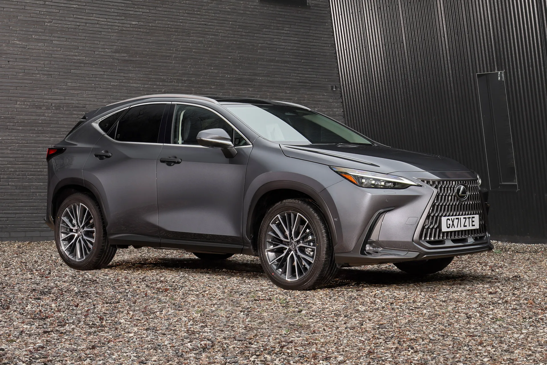 Lexus NX Review: NX350h static