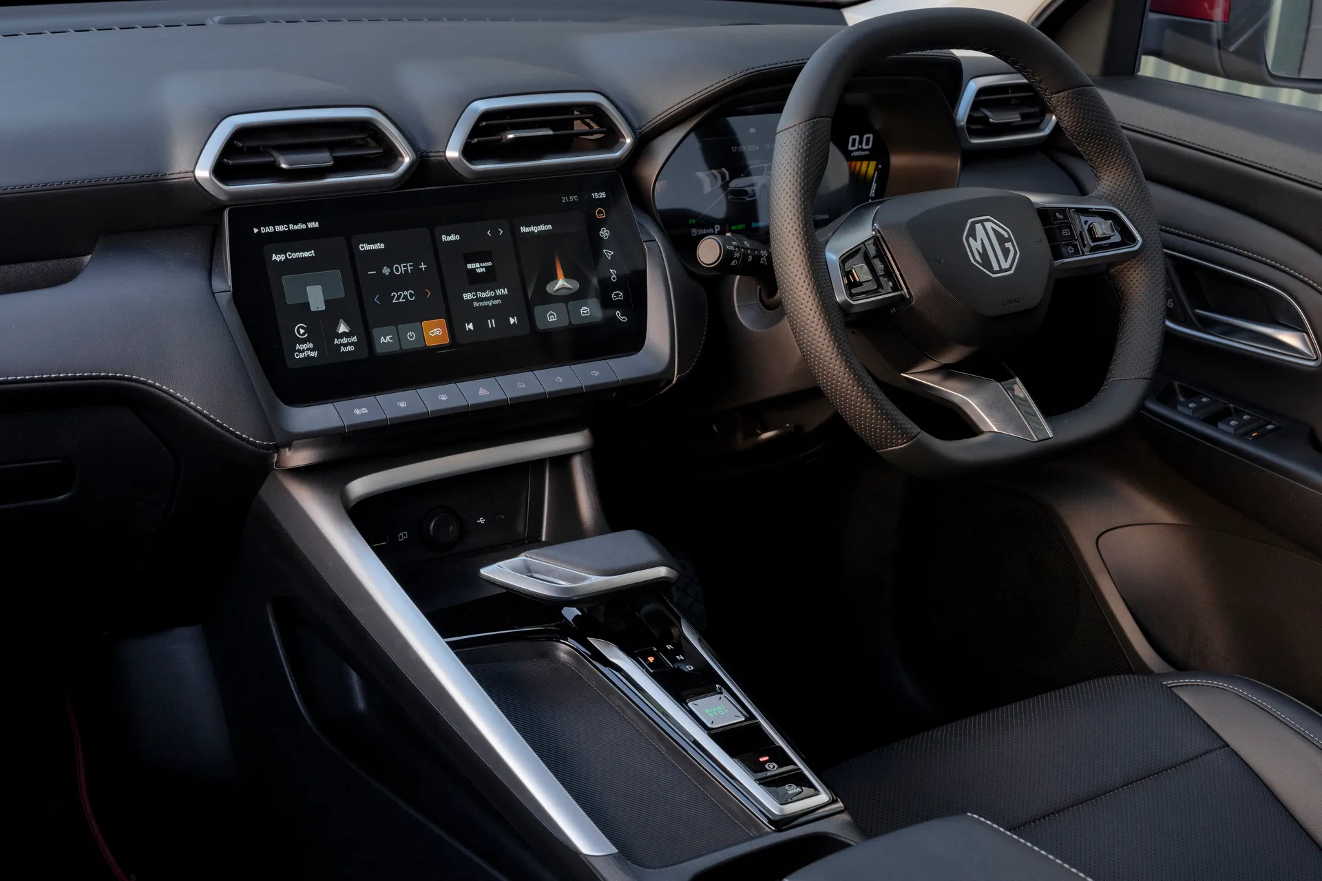 MG ZS Hybrid+ Review: interior driving position