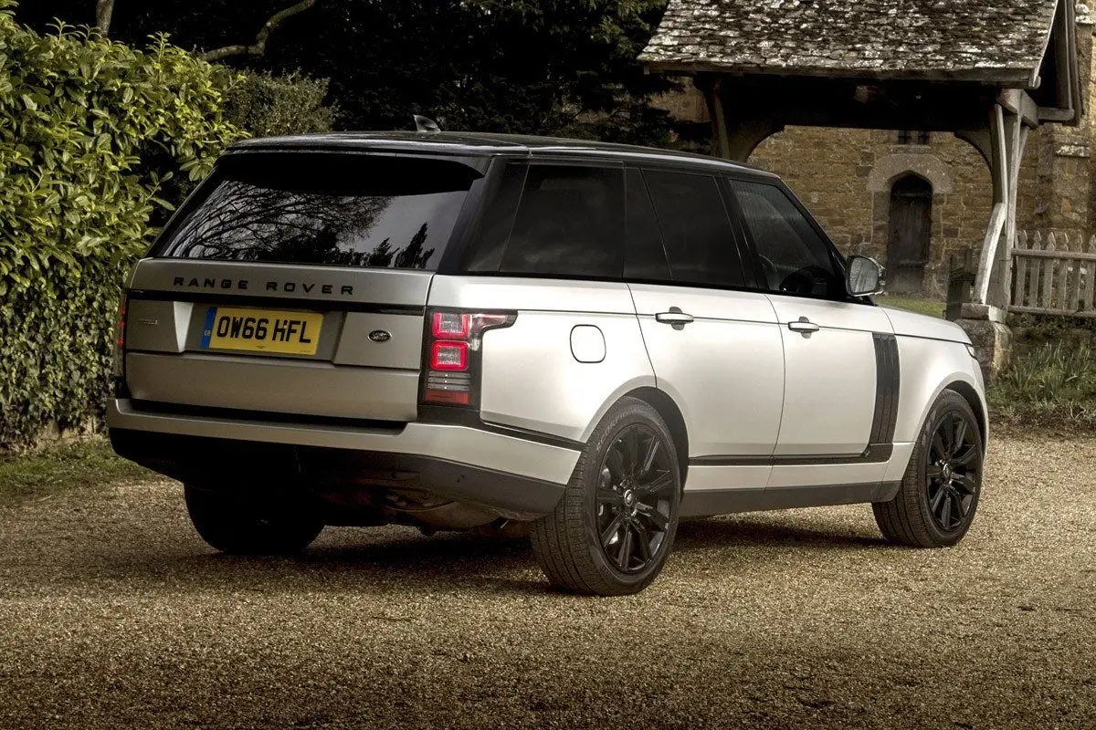 Range Rover (2013-2022) Review: exterior rear three quarter photo of the Range Rover