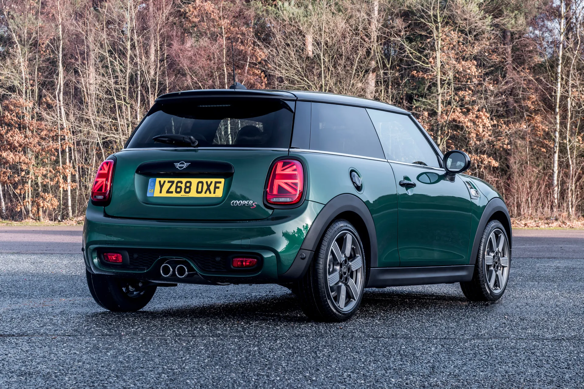 MINI Hatch (2014-2024) Review: exterior rear three quarter photo of the MINI Hatch 3-door