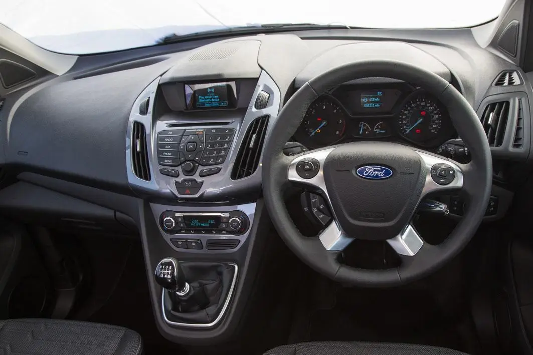 Ford Tourneo Connect (2014-2021) Review interior