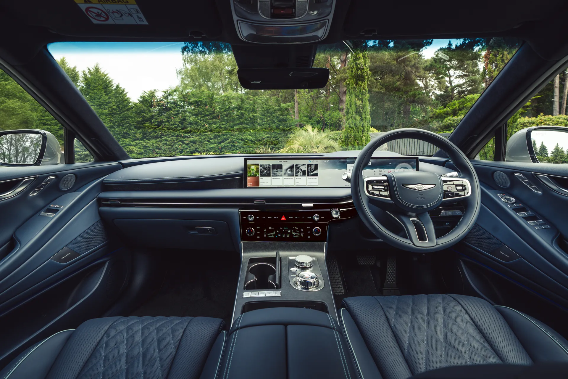 Genesis Electrified GV80 review: interior view