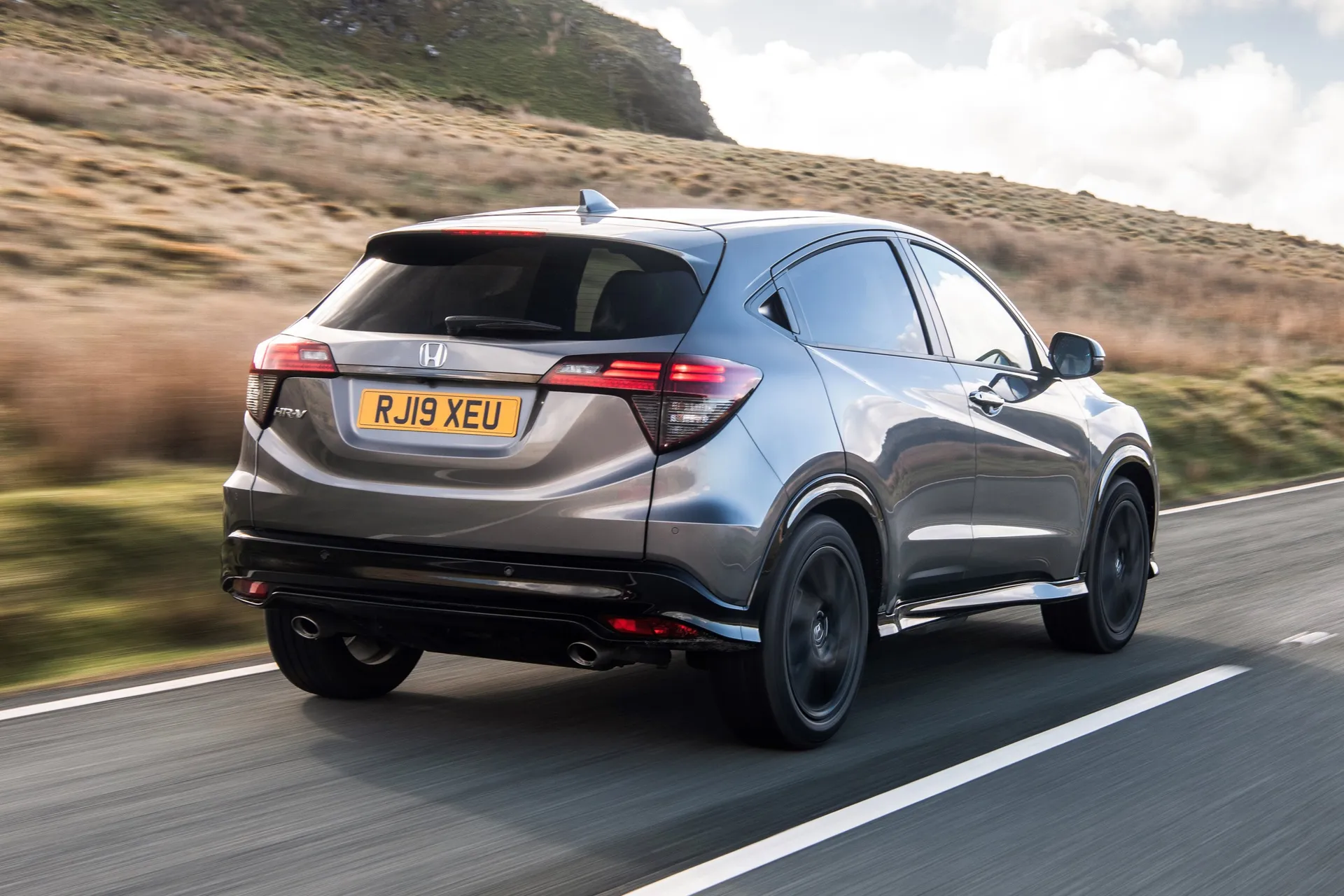 Used Honda HR-V (2015-2021) Review backright exterior
