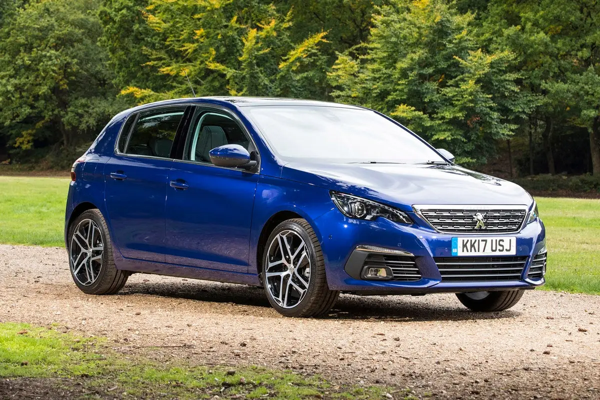 Used Peugeot 308 (2014-2021) Review: Right Side View