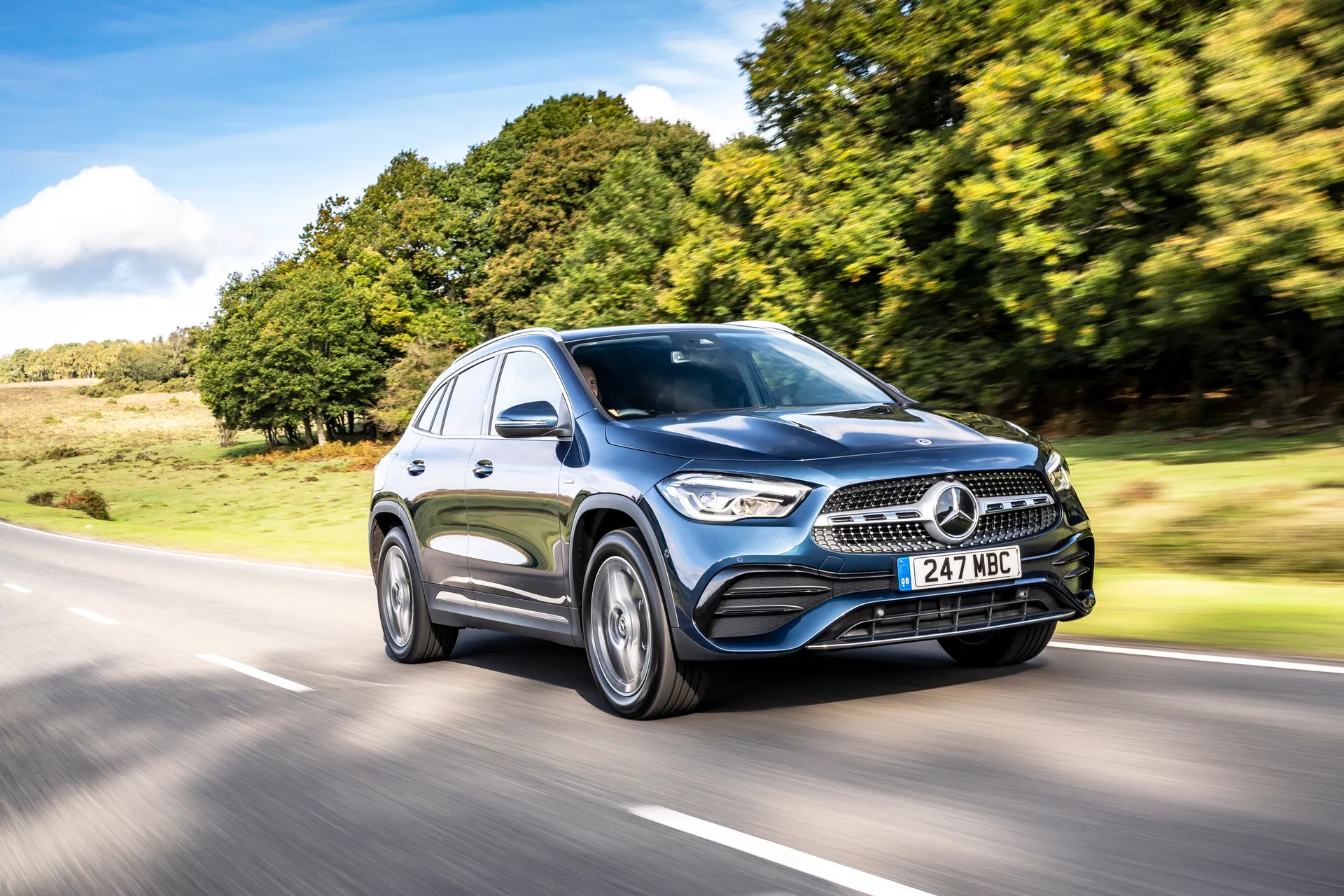 Mercedes-Benz GLA front