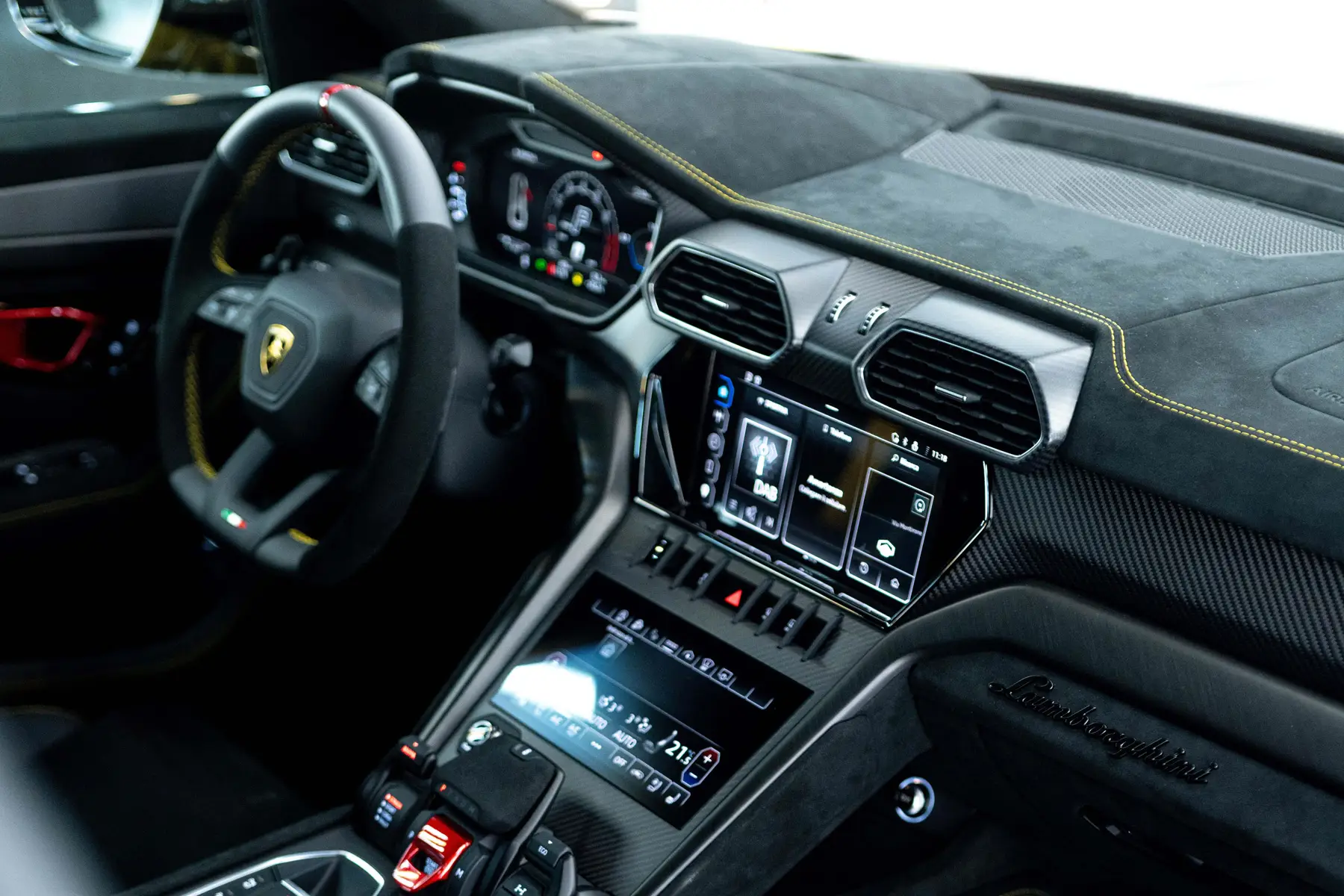 Lamborghini Urus Review 2024: interior